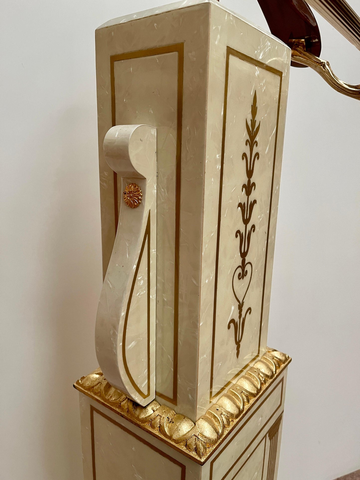 Appendiabiti di lusso italiano bianco by Domenico Rugiano anni '70 nuovo