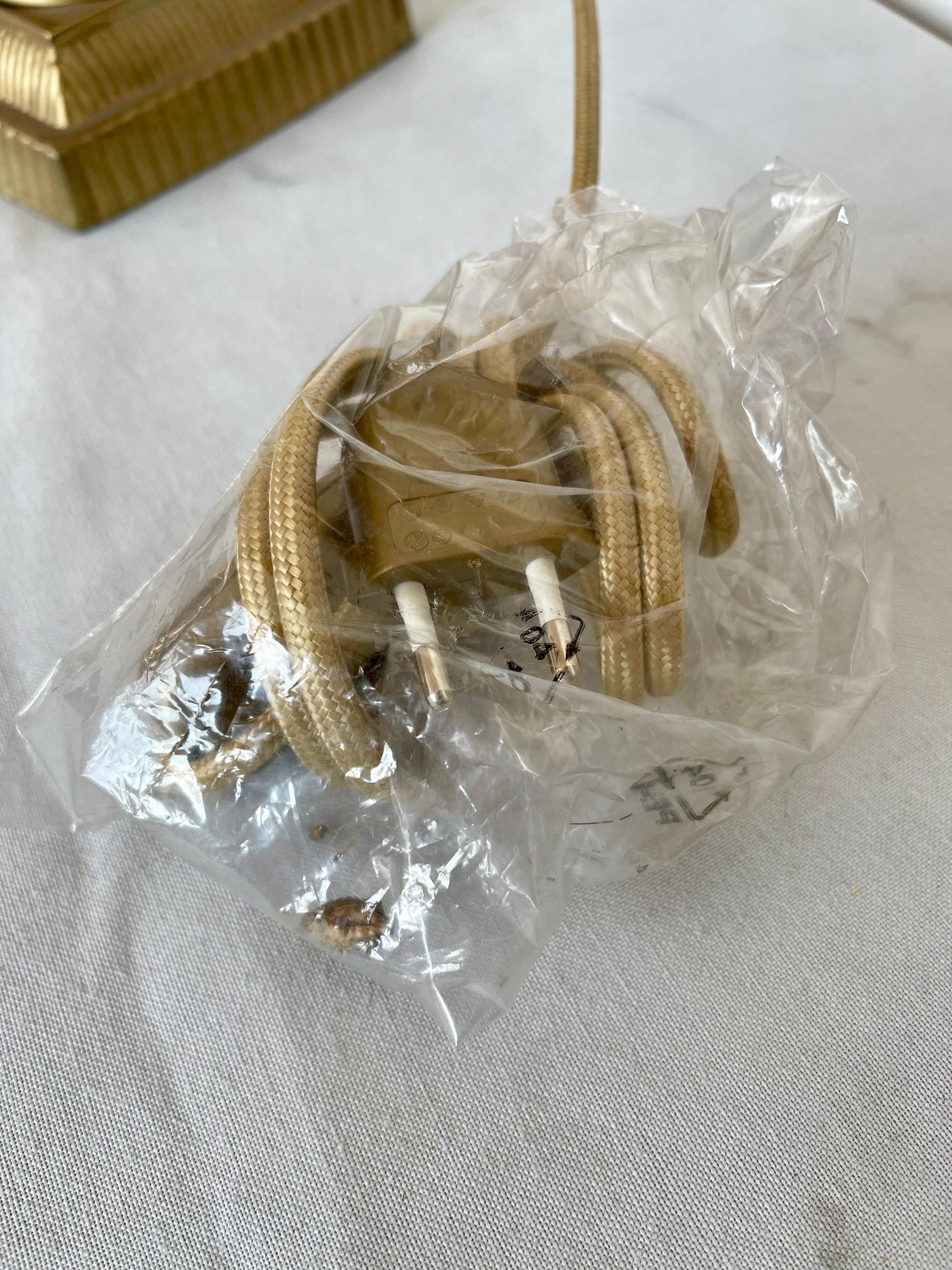 Lampada in cristallo stile bohemia cranberry design italian anni 90