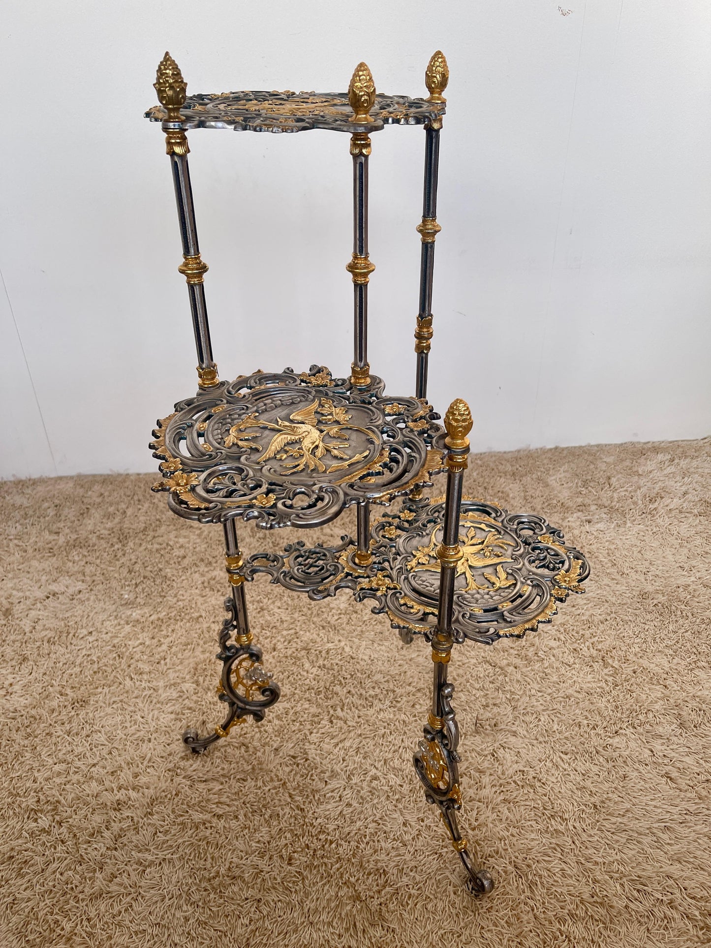 Lussuoso portaoggetti in argento e oro zecchino anni '90