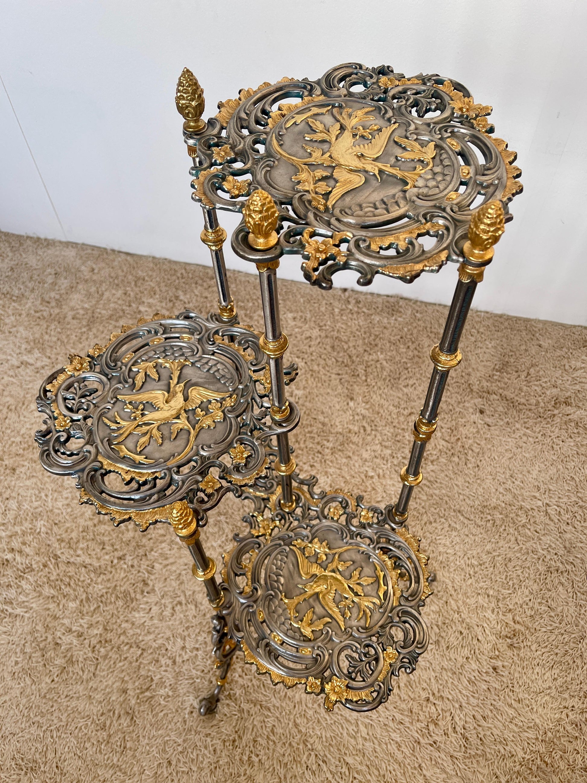 Lussuoso portaoggetti in argento e oro zecchino anni '90