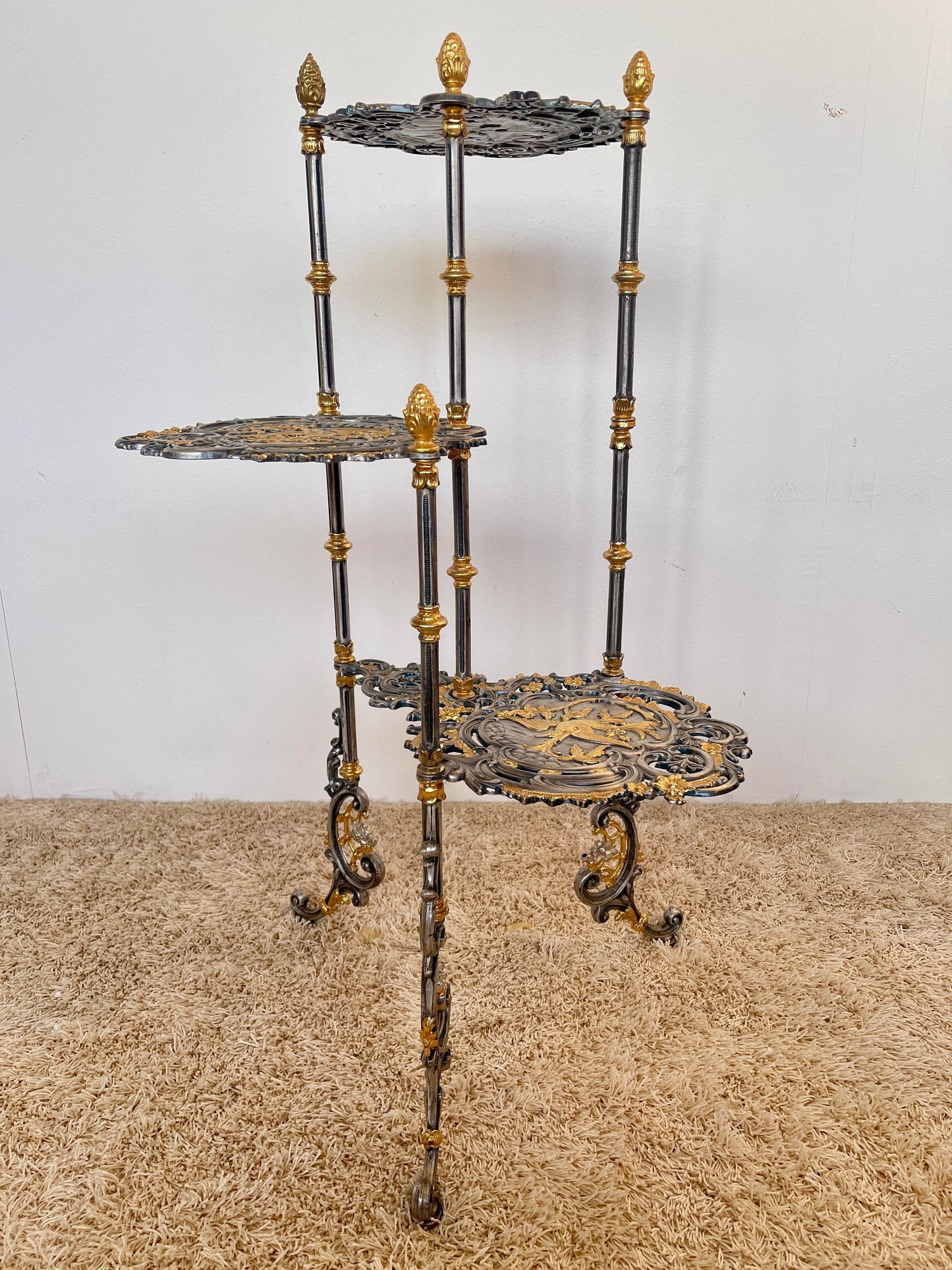 Lussuoso portaoggetti in argento e oro zecchino anni '90