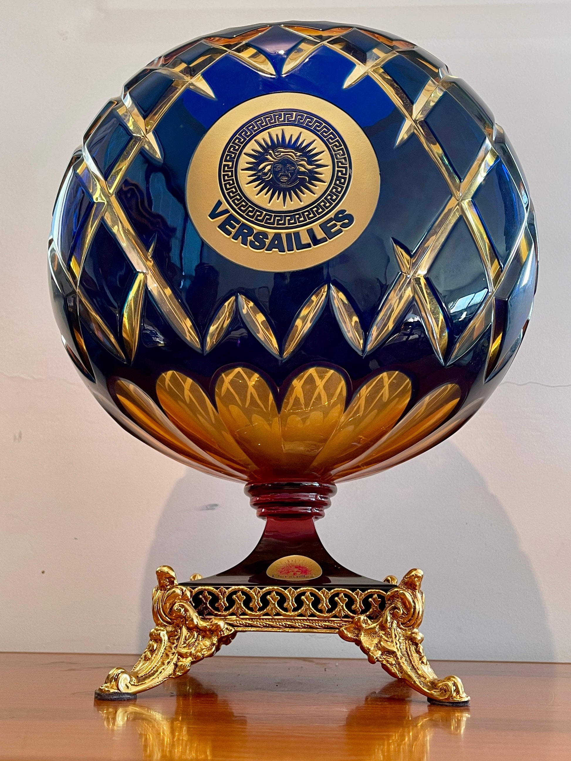 Vaso di lusso in cristallo e bronzo bicolore molato a mano versailles XX secolo