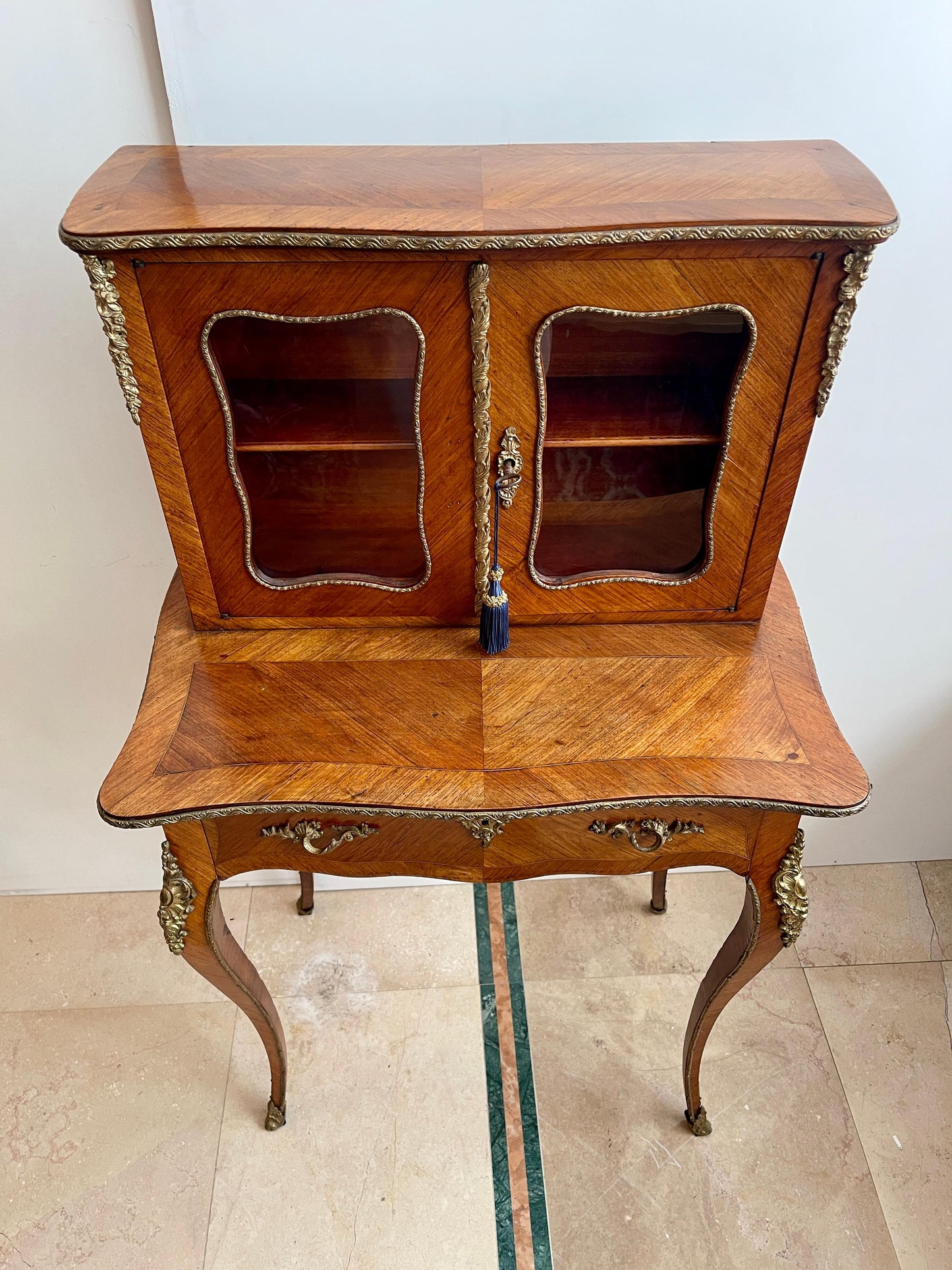 Scrivania con scrittoio ormolu in legno e bronzo francia anni '20