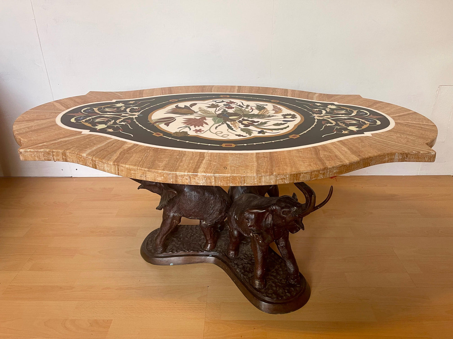 Esclusivo Tavolo Elephant marmo e bronzo vintage anni 90