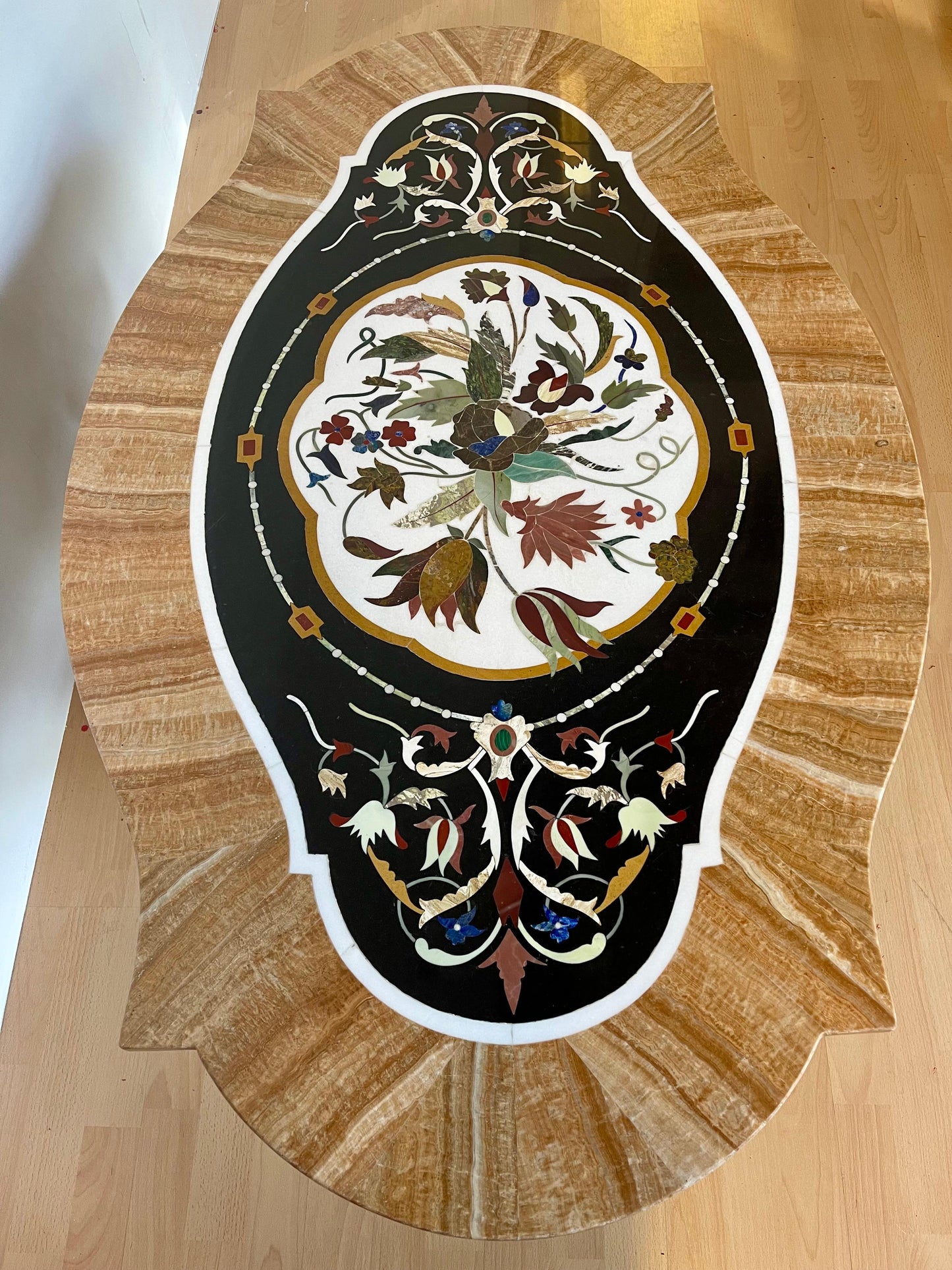 Esclusivo Tavolo Elephant marmo e bronzo vintage anni 90