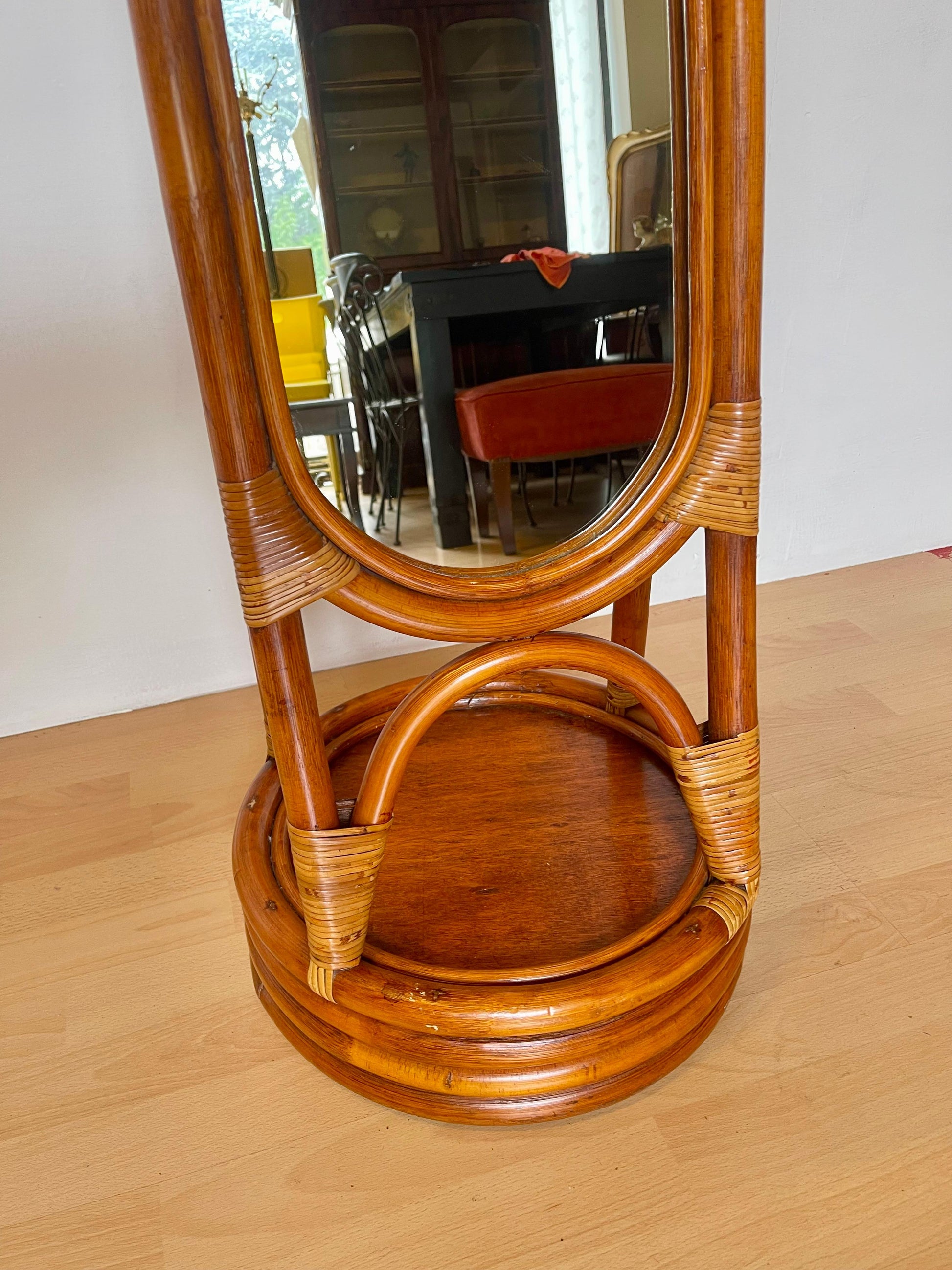 Specchio da terra circolare in Bambu e Rattan anni 70