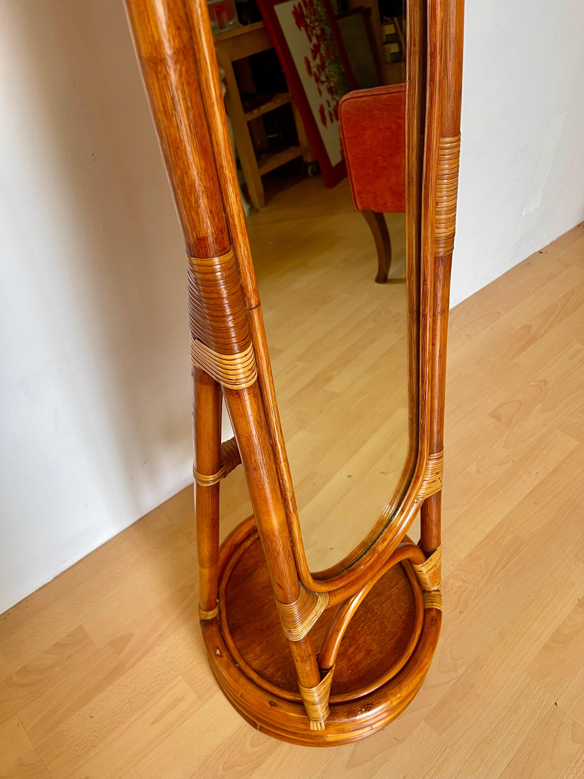 Specchio da terra circolare in Bambu e Rattan anni 70