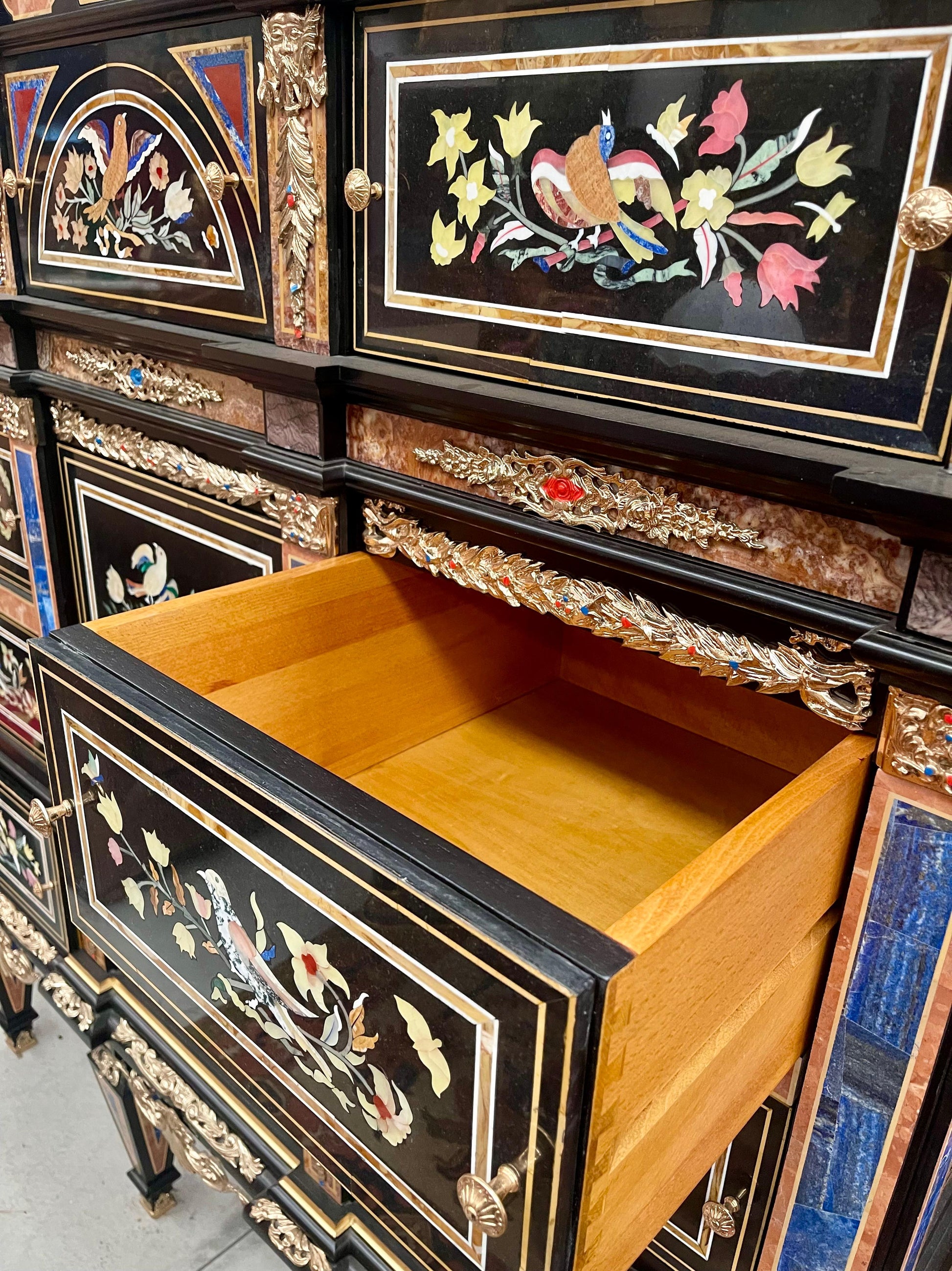 The Badminton Cabinet - Reproduction of the original 1950 Italy