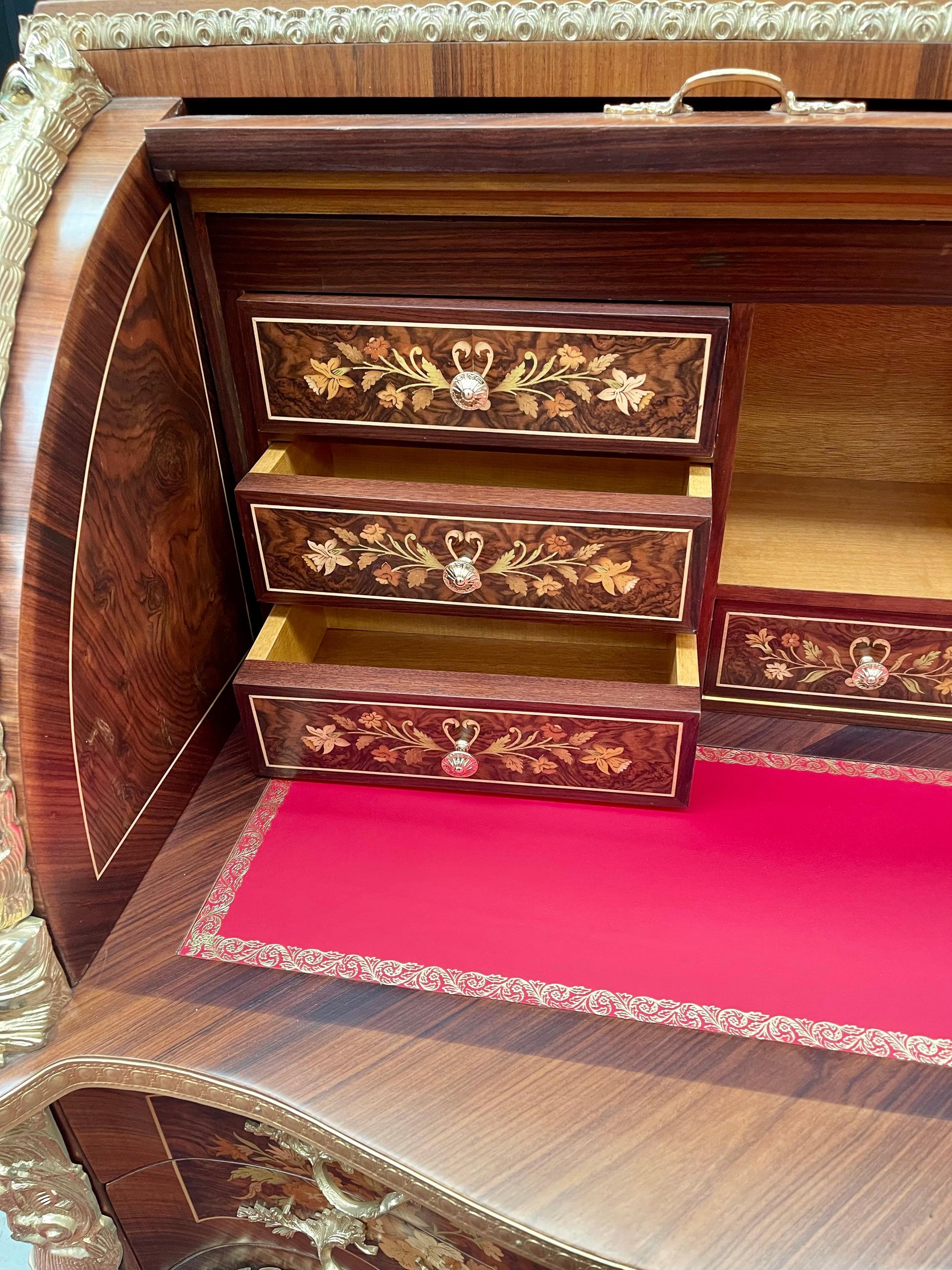 Maestosa Scrivania Style Luigi XV - Francia