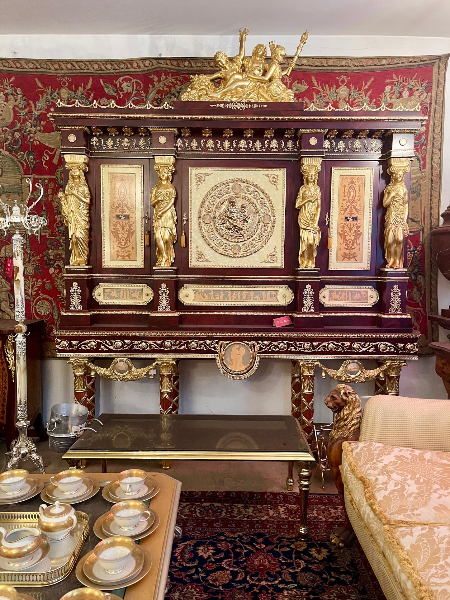 Grande monetiere Maria Antonieta placcato in oro, XX SECOLO