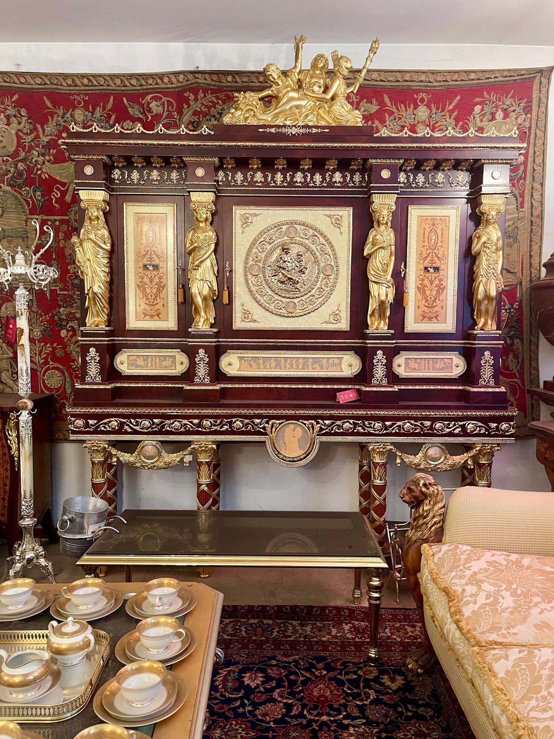 Grande monetiere Maria Antonieta placcato in oro, XX SECOLO