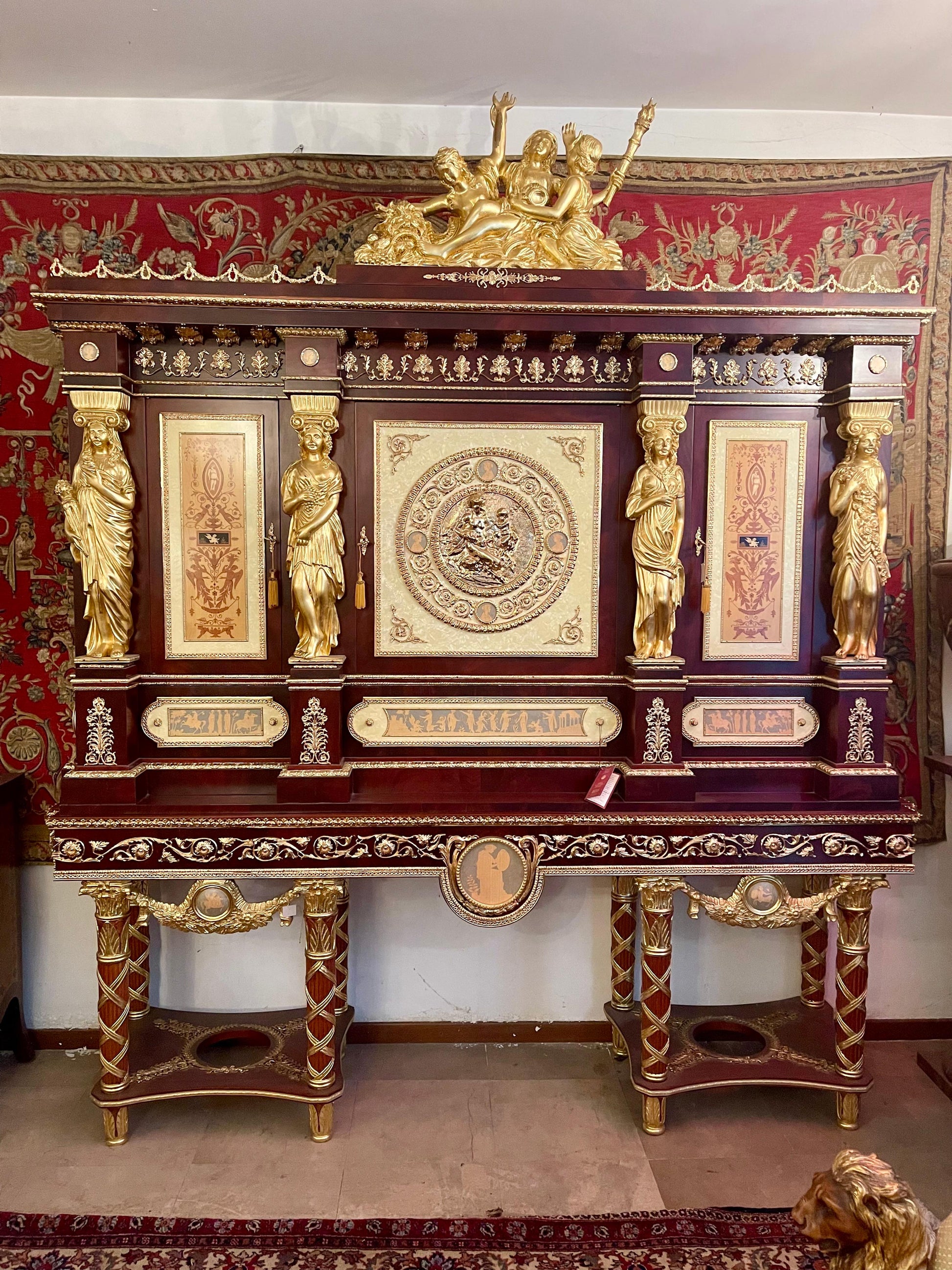 Grande monetiere Maria Antonieta placcato in oro, XX SECOLO