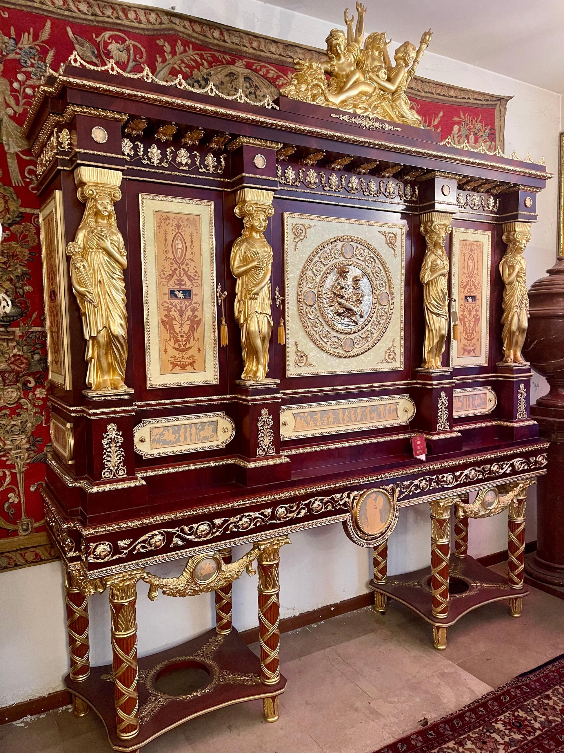 Grande monetiere Maria Antonieta placcato in oro, XX SECOLO