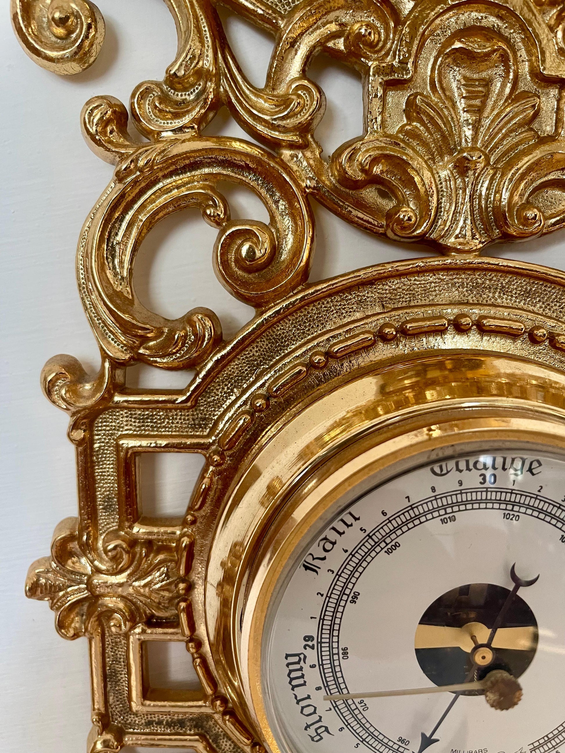 Bellisima Orologio con barometro in ottone dorato XX