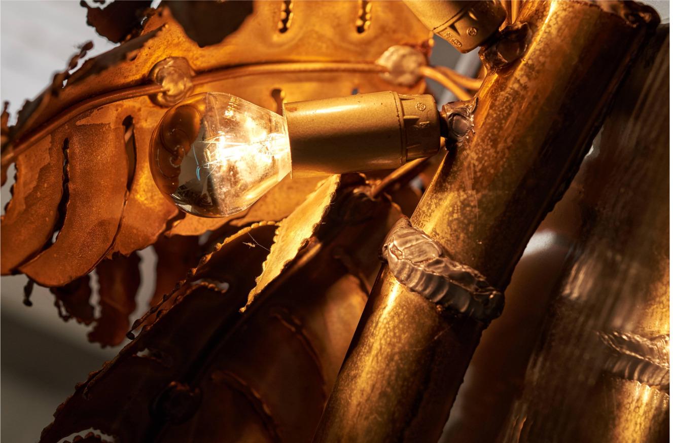 Favoloso pezzo esclusivo di specchio con palma illuminata della Maison Jansen