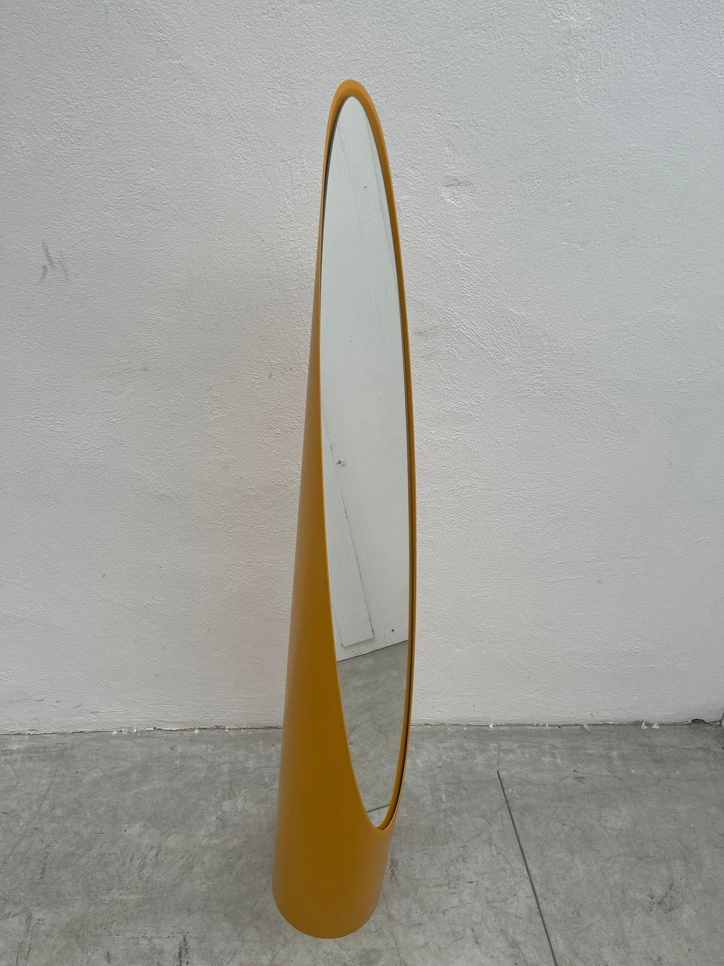 Specchio moderno italiano Unghia