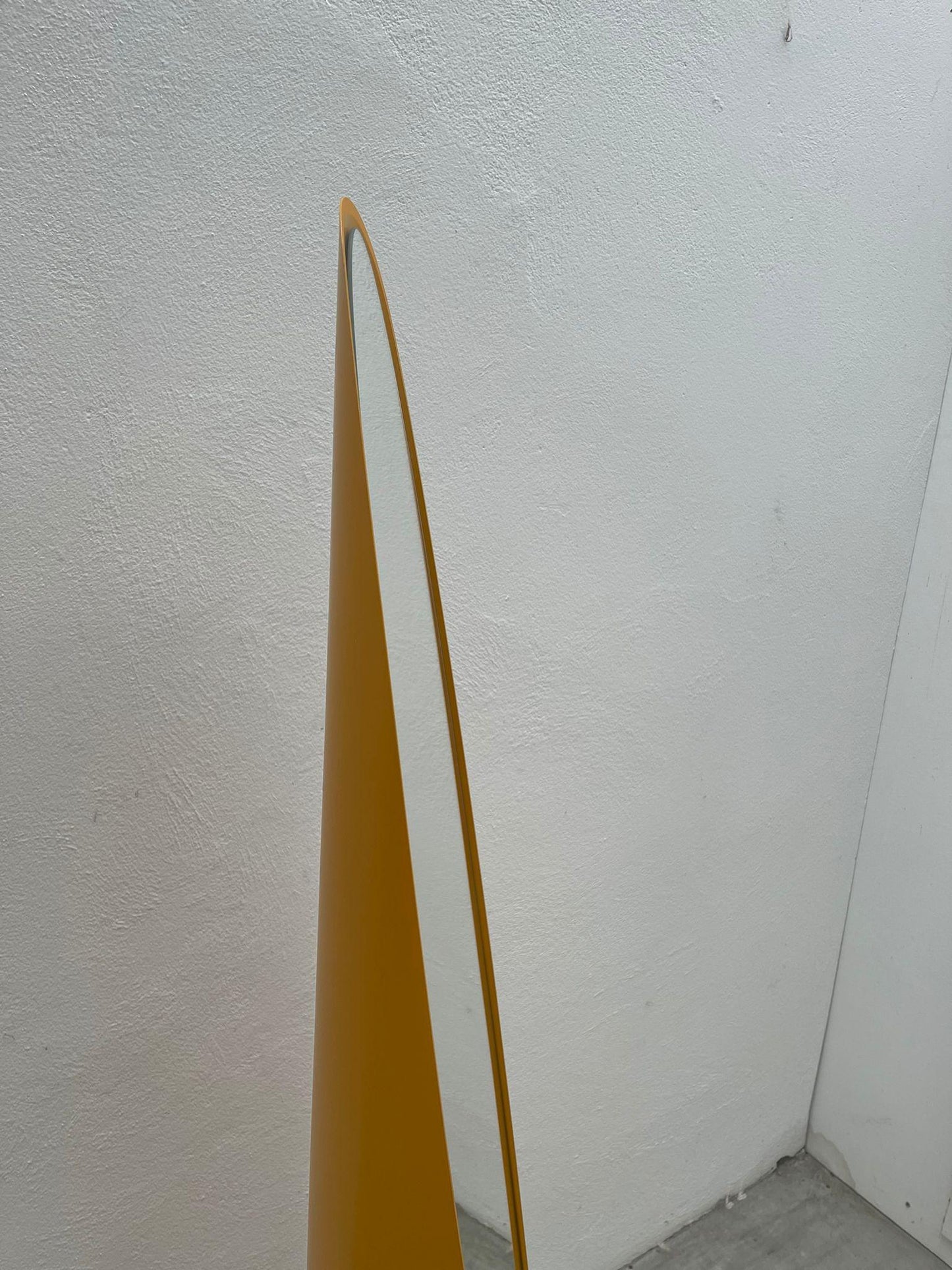 Specchio moderno italiano Unghia