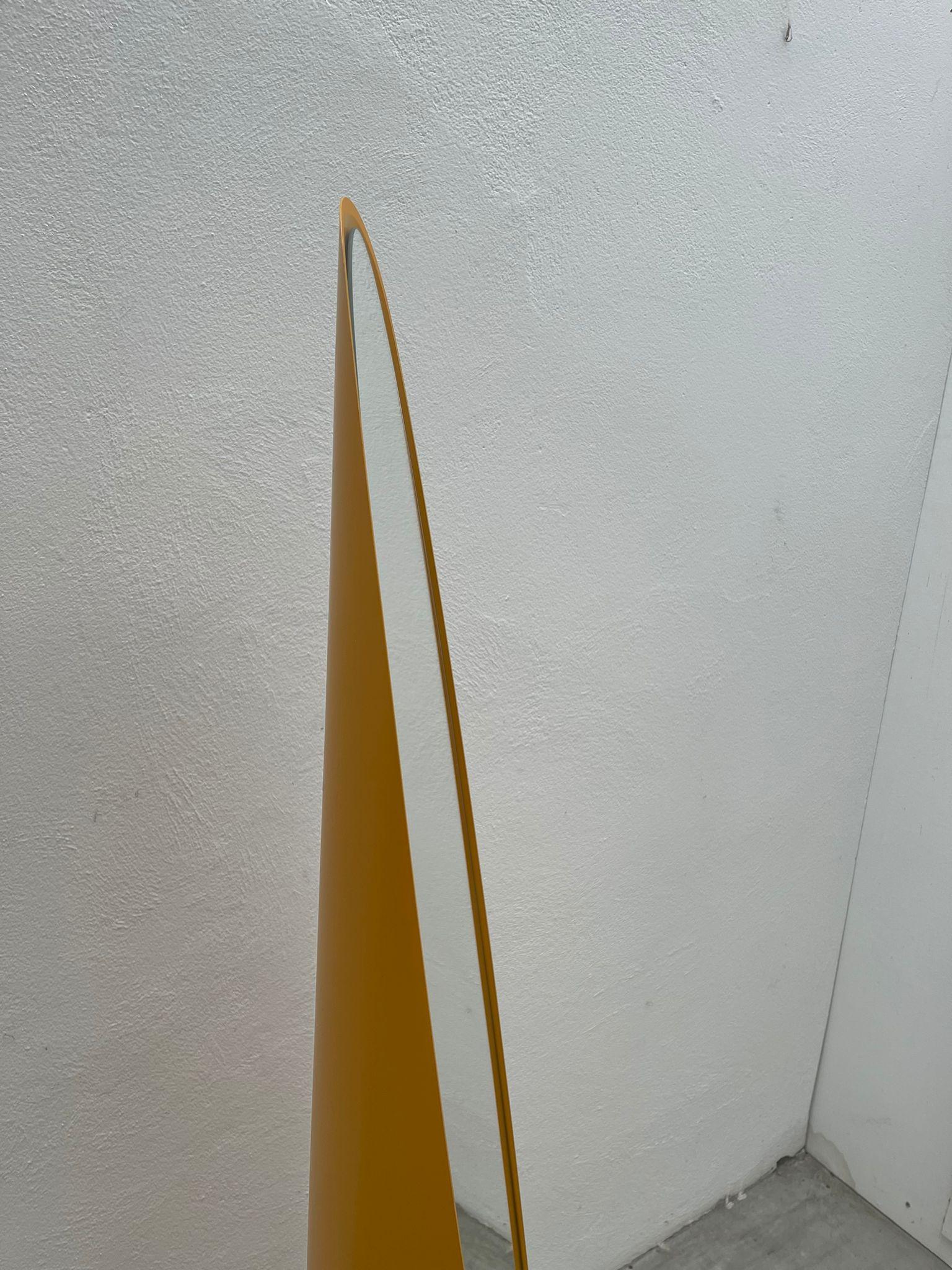 Specchio moderno italiano Unghia