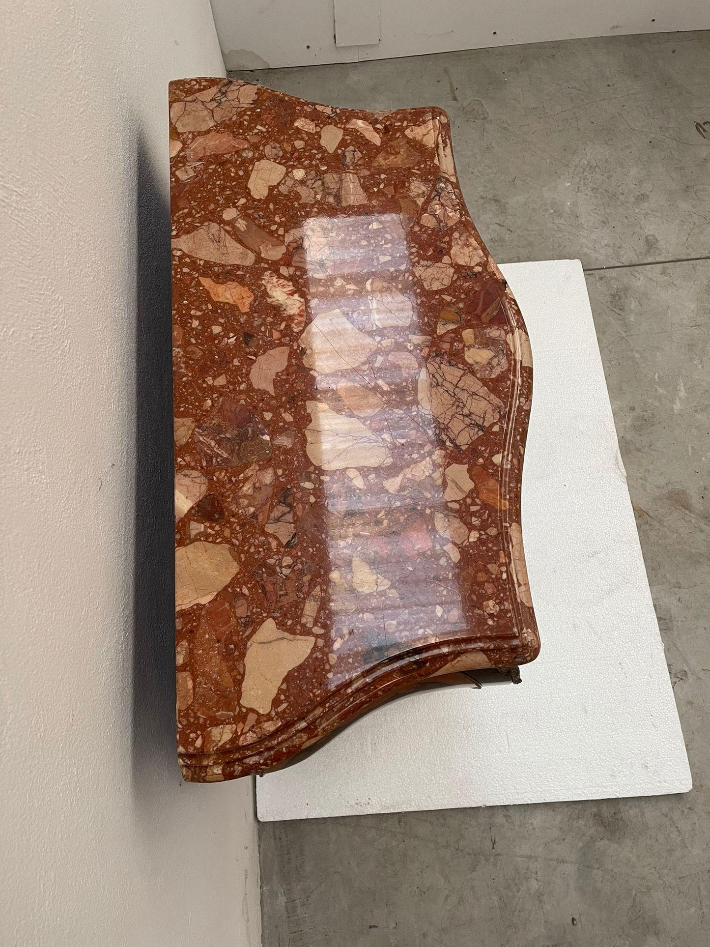 Cabinet italiano in palissandro Regency del XX secolo