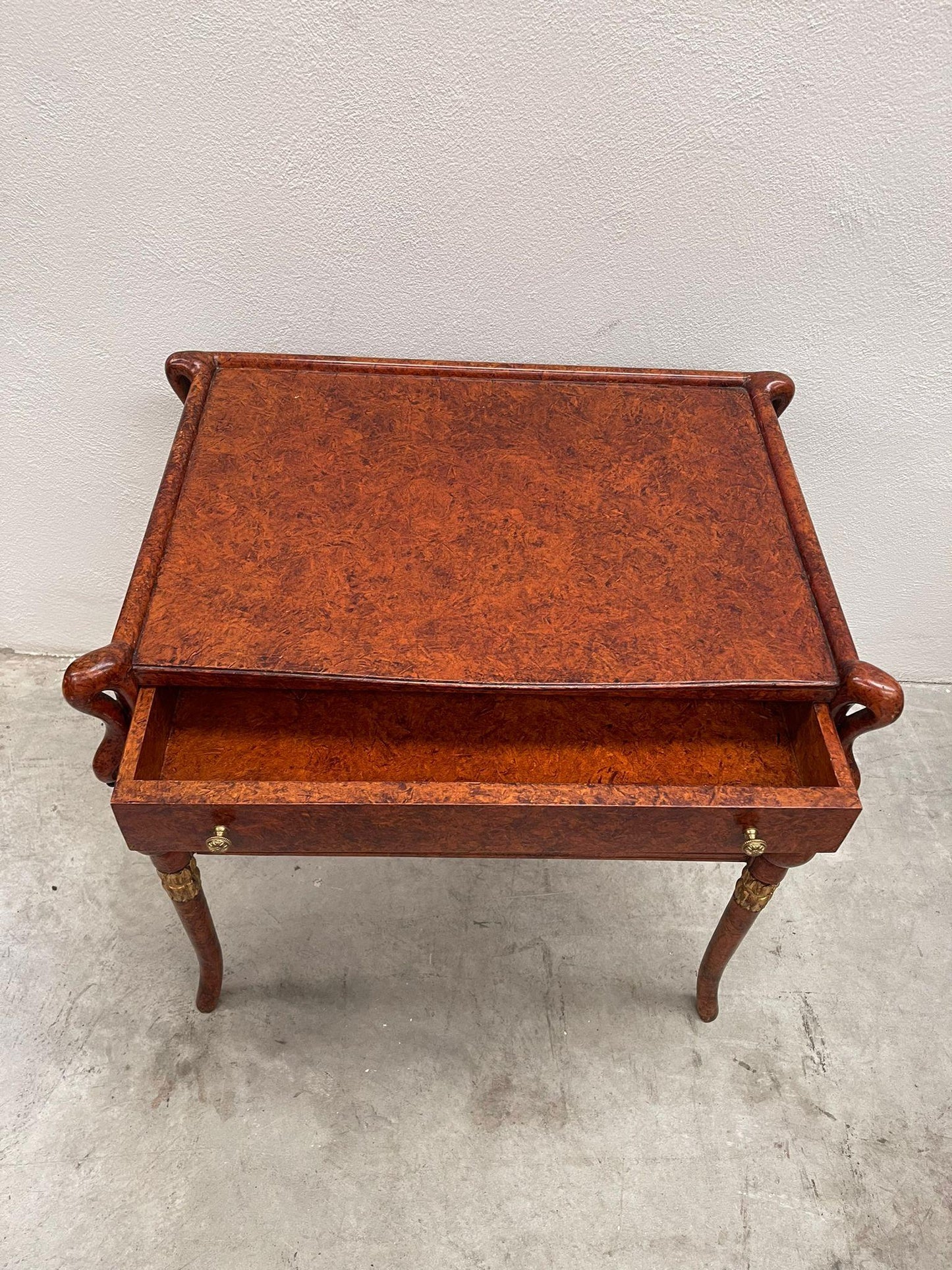 Tavolino Design in Rarissima Radice