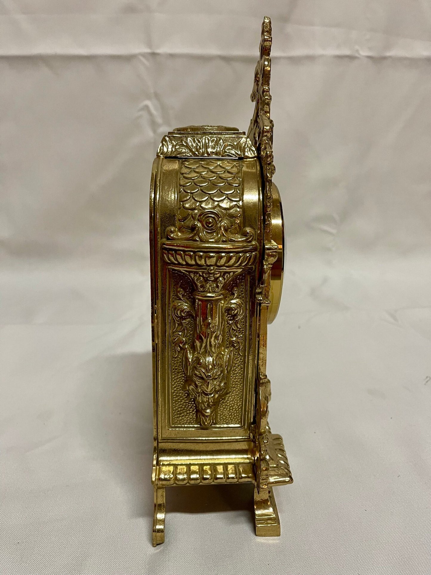 Orologio da tavolo in bronzo stile versailles XX secolo