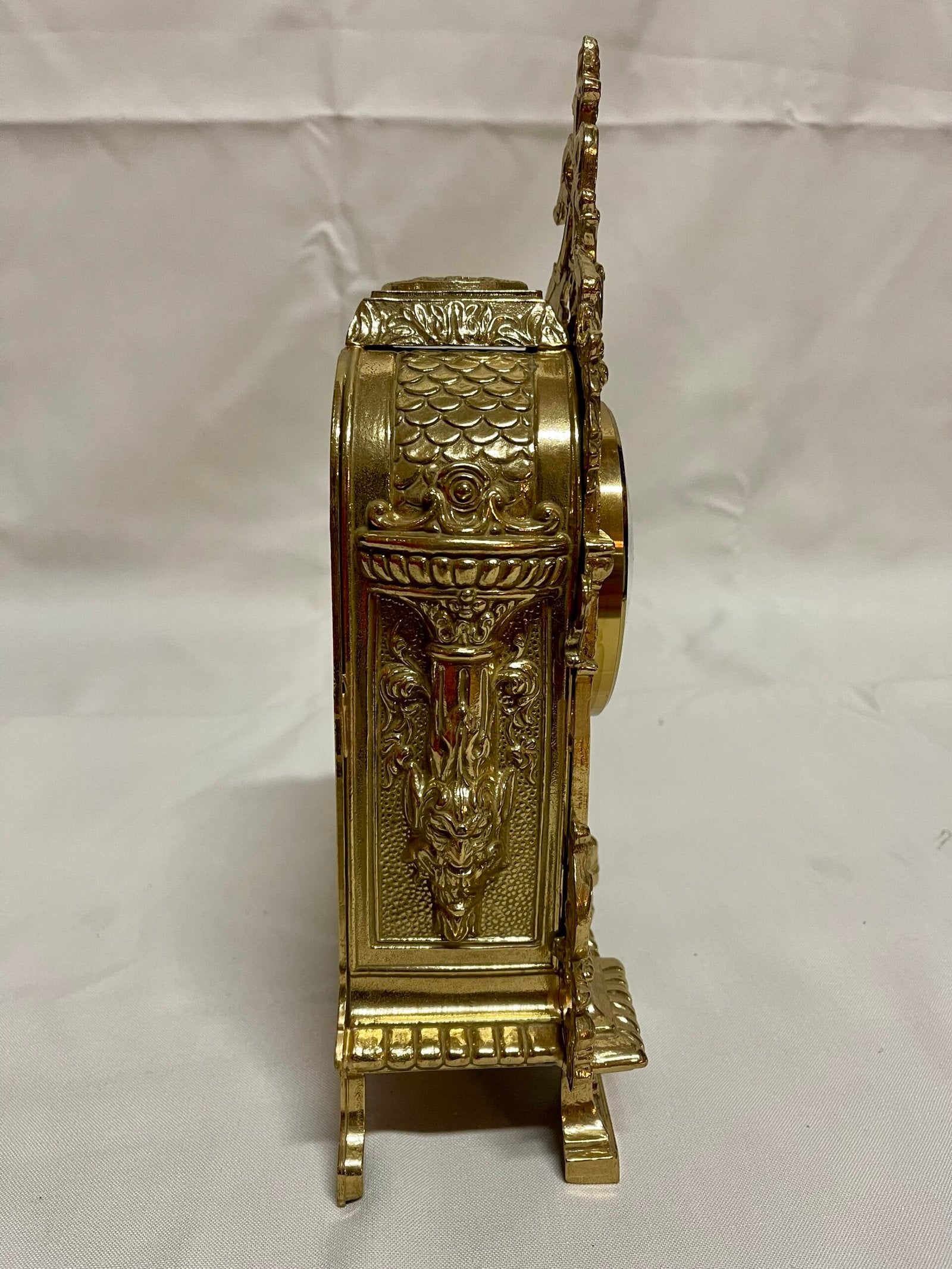 Orologio da tavolo in bronzo stile versailles XX secolo