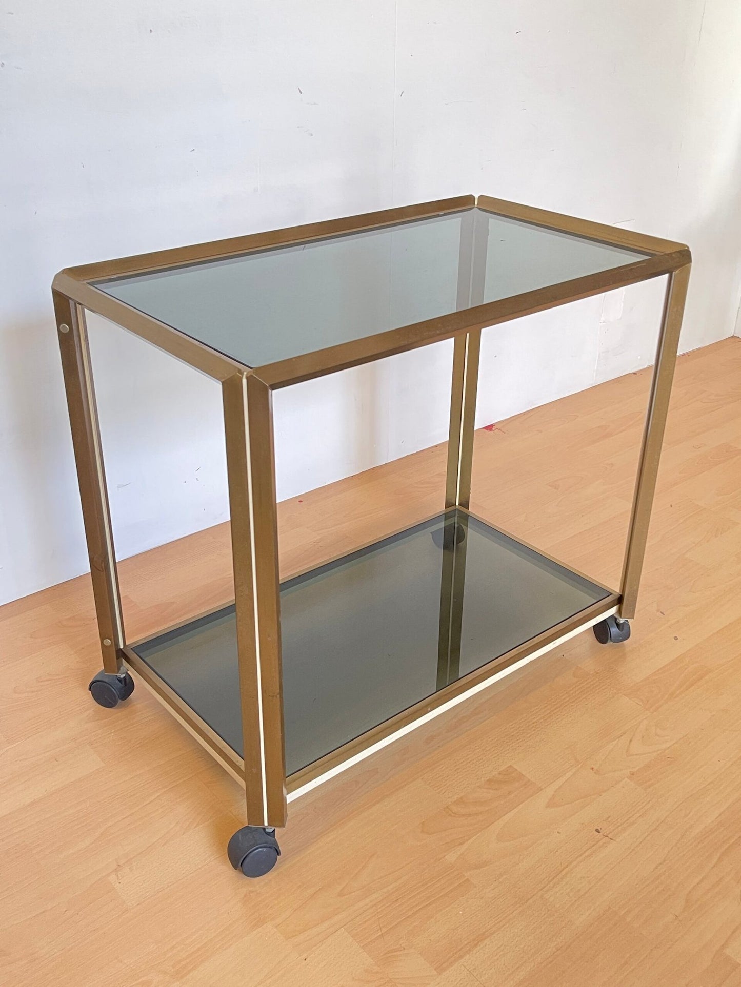 Carrello Bar vintage in Ottone e Vetro Fumé - Stile Hollywood Regency