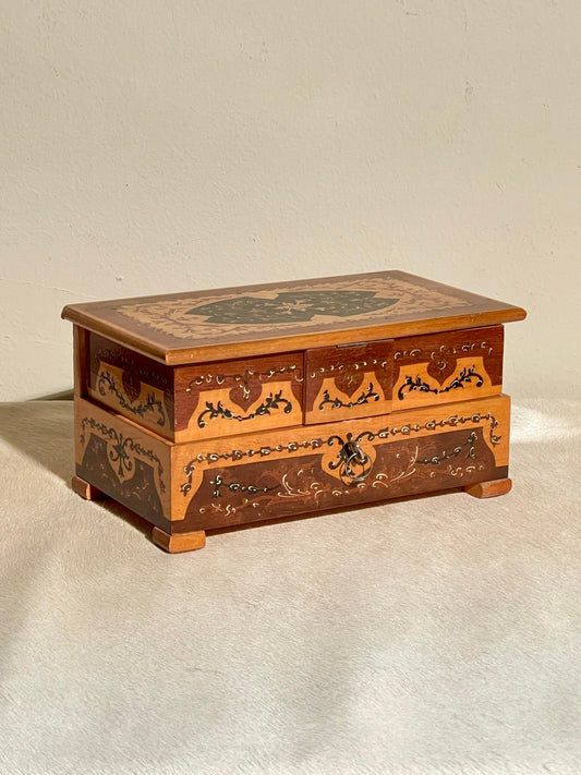 Scrigno delle Meraviglie in Legno Intarsiato anni '90