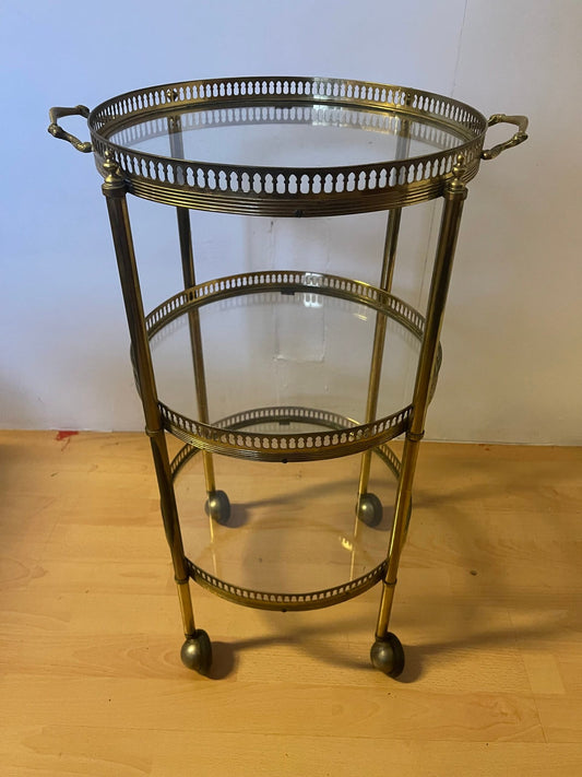 Carrello da tè o bar in ottone e vetro