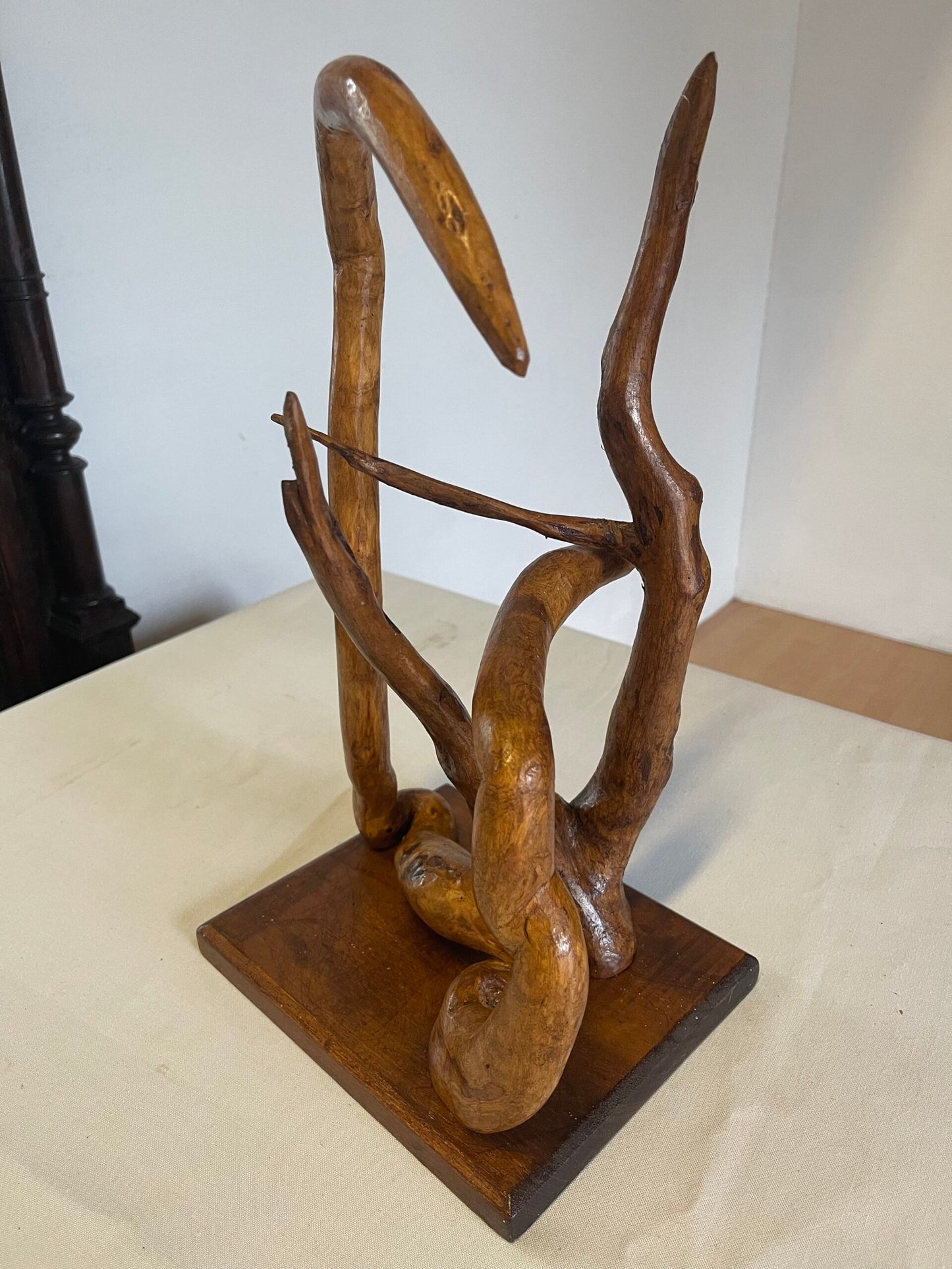 Scultura "Serpente Avvolgente"
