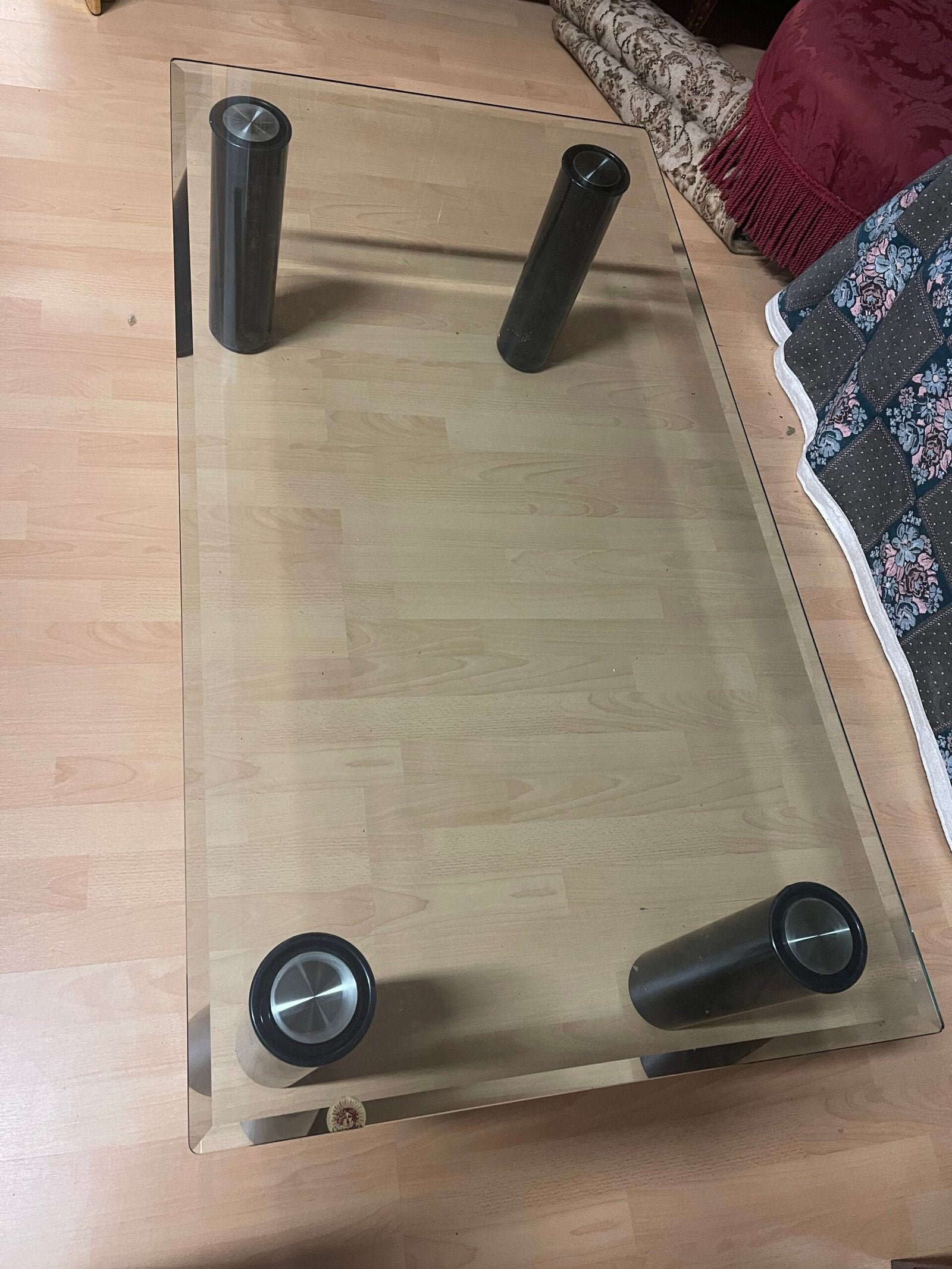 Tavolino da Salotto Moderno in Vetro Temperato e Metallo