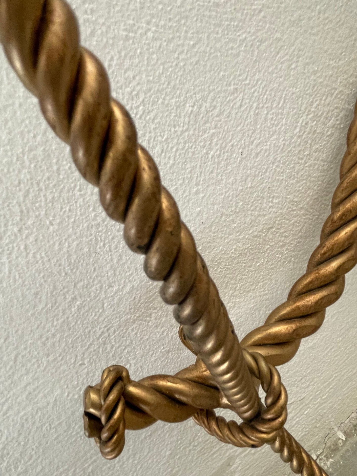 Appendiabiti in bronzo stile corda XX secolo italiano