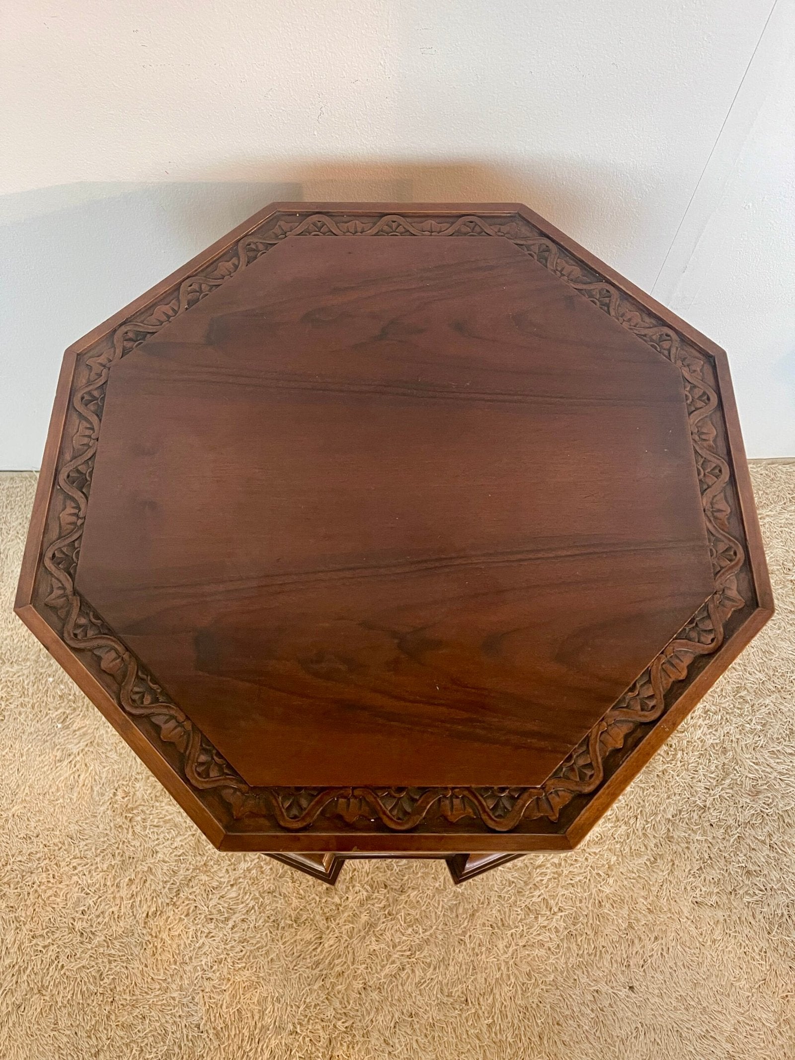 Tavolino Esagonale Vintage in Legno Massello con Antina Apribile