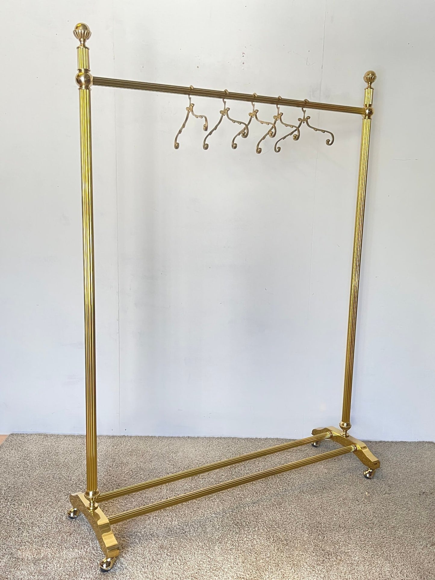 Appendiabiti da Terra in Otto Lucido -Stile vintage di Lusso, Italia, anni '60