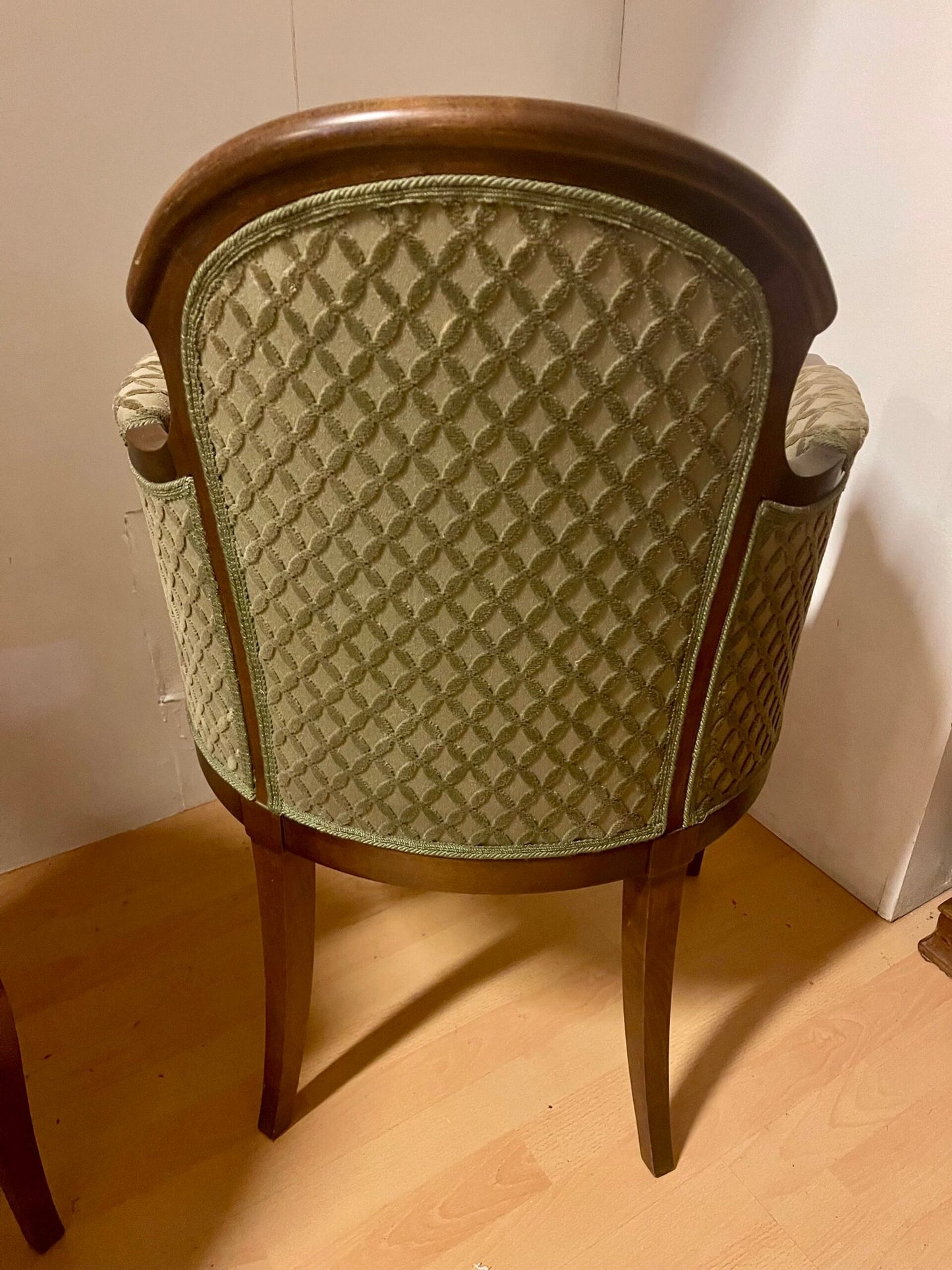 Coppia di poltroncine eleganti in stile classico Luigi Filippo