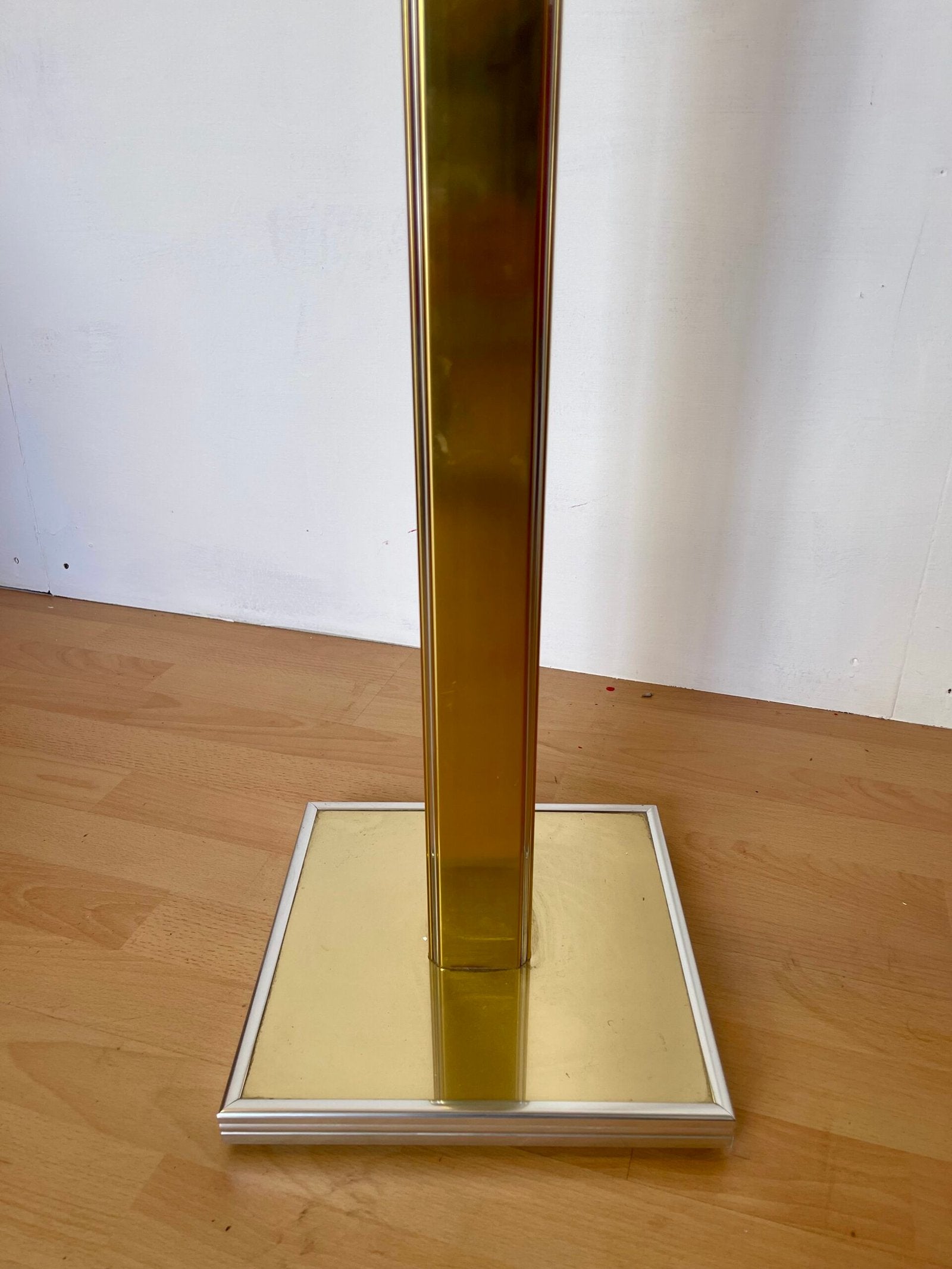 Appendiabiti da terra