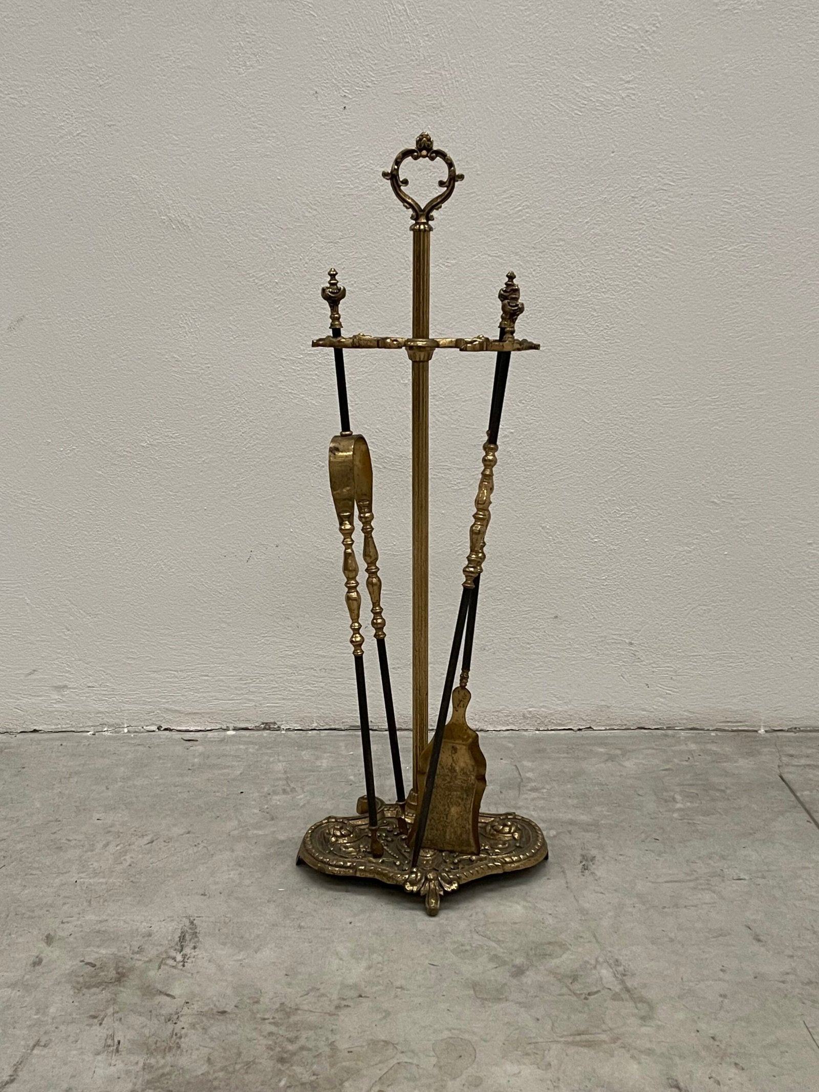 Antico atrezzi da camino in bronzo italiano XIX secolo