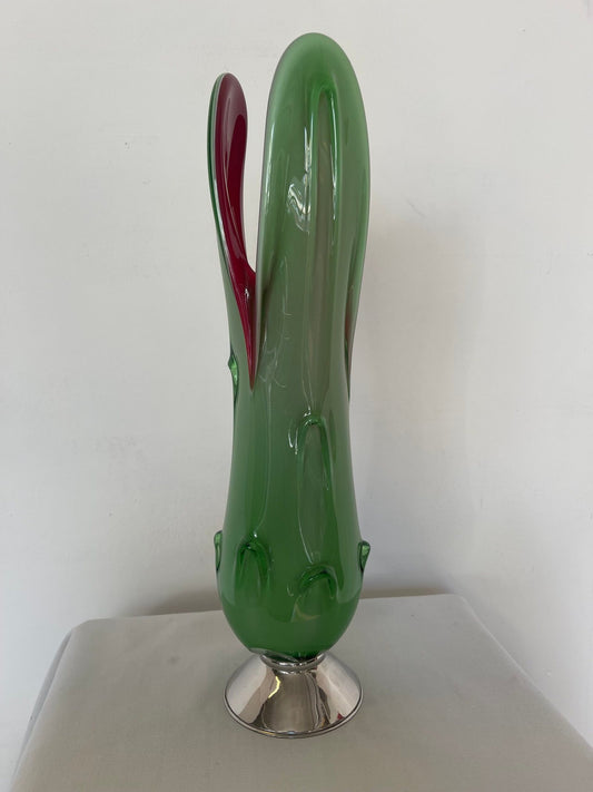 Vaso Decorativo in Vetro Verde e Rosso con Base Cromata