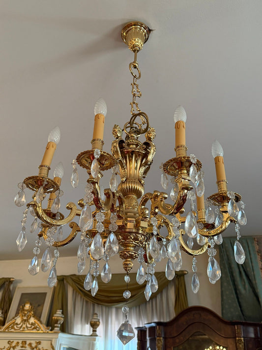 Prestigioso lampadario antico in stile Luigi XV - Ottone dorato con pendenti in cristallo.