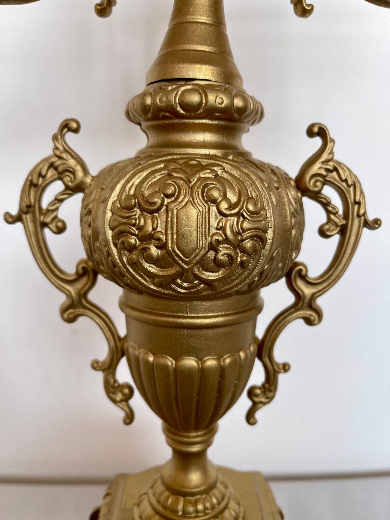 Set orologio da Caminetto con Candelabri - stile Barocco in Bronzo Dorato