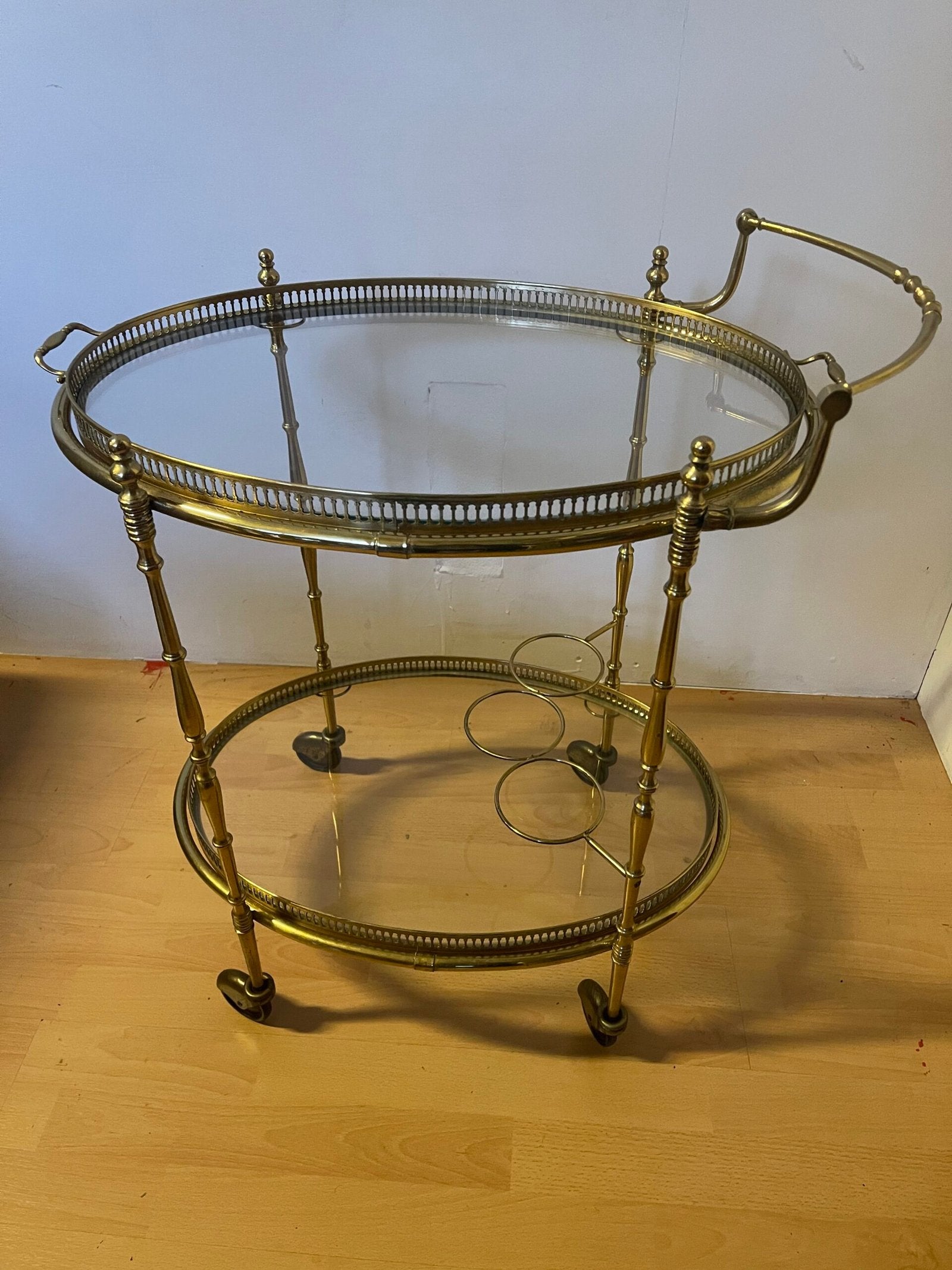 Carrello bar vintage in ottone e vetro