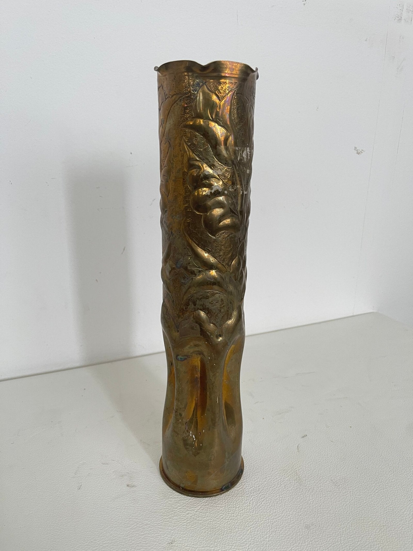 Vaso d’artiglieria in ottone inciso – Trench Art Prima Guerra Mondiale