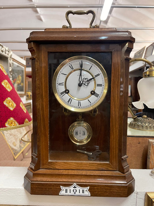 Orologio a pendolo vintage da tavolo in legno – marca Kienzle