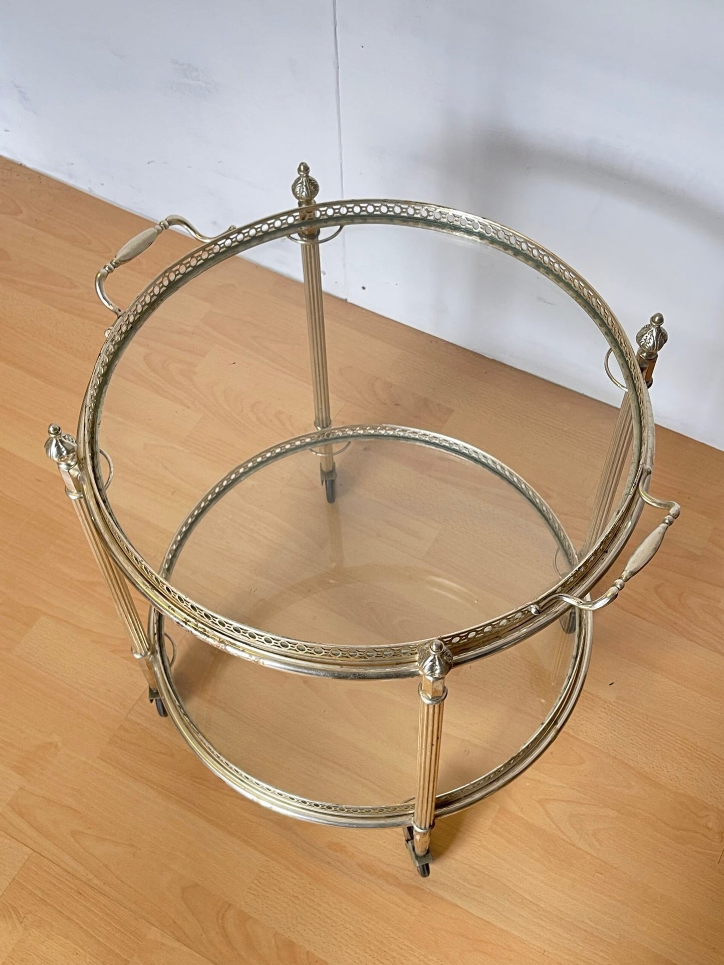 Carrello bar italiano in metallo argentato e vetro degli anni 90