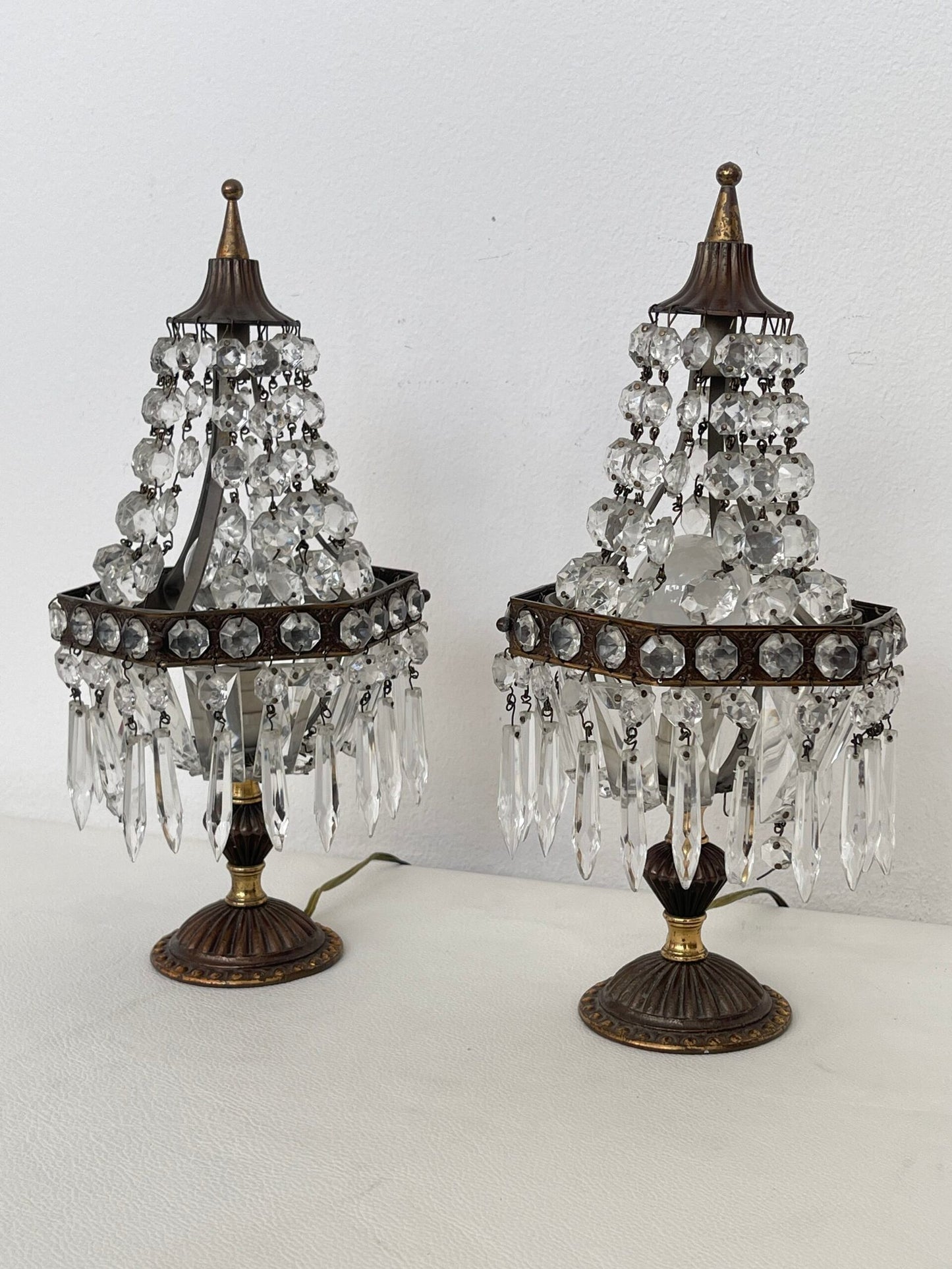 Coppia di lampade in stile classico con Cristalli - Eleganza e Raffinatezza