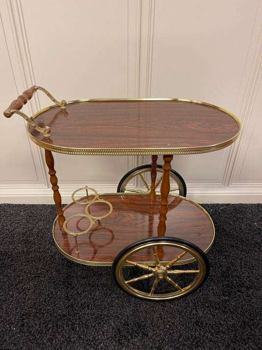 Carrello portavivande ovale in legno e ottone