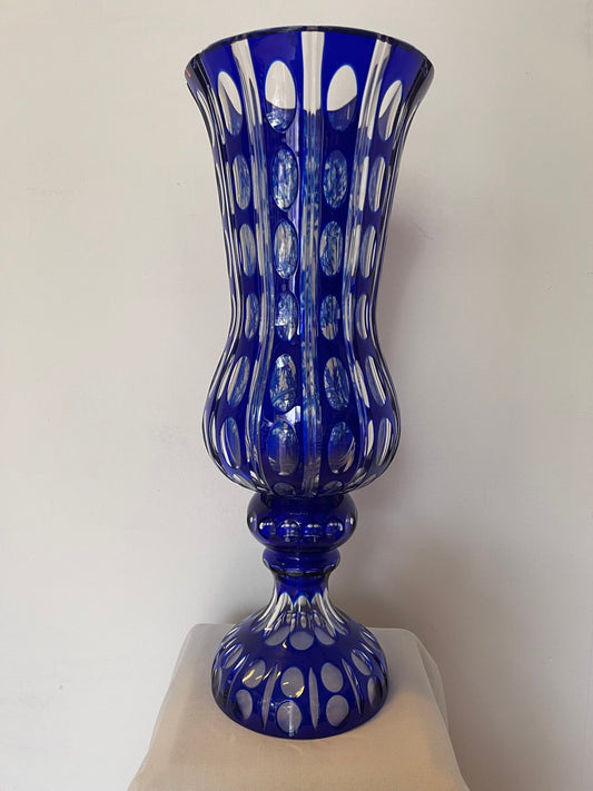 Magnifico Vaso in Cristallo Blu Cobalto Intagliato a Mano