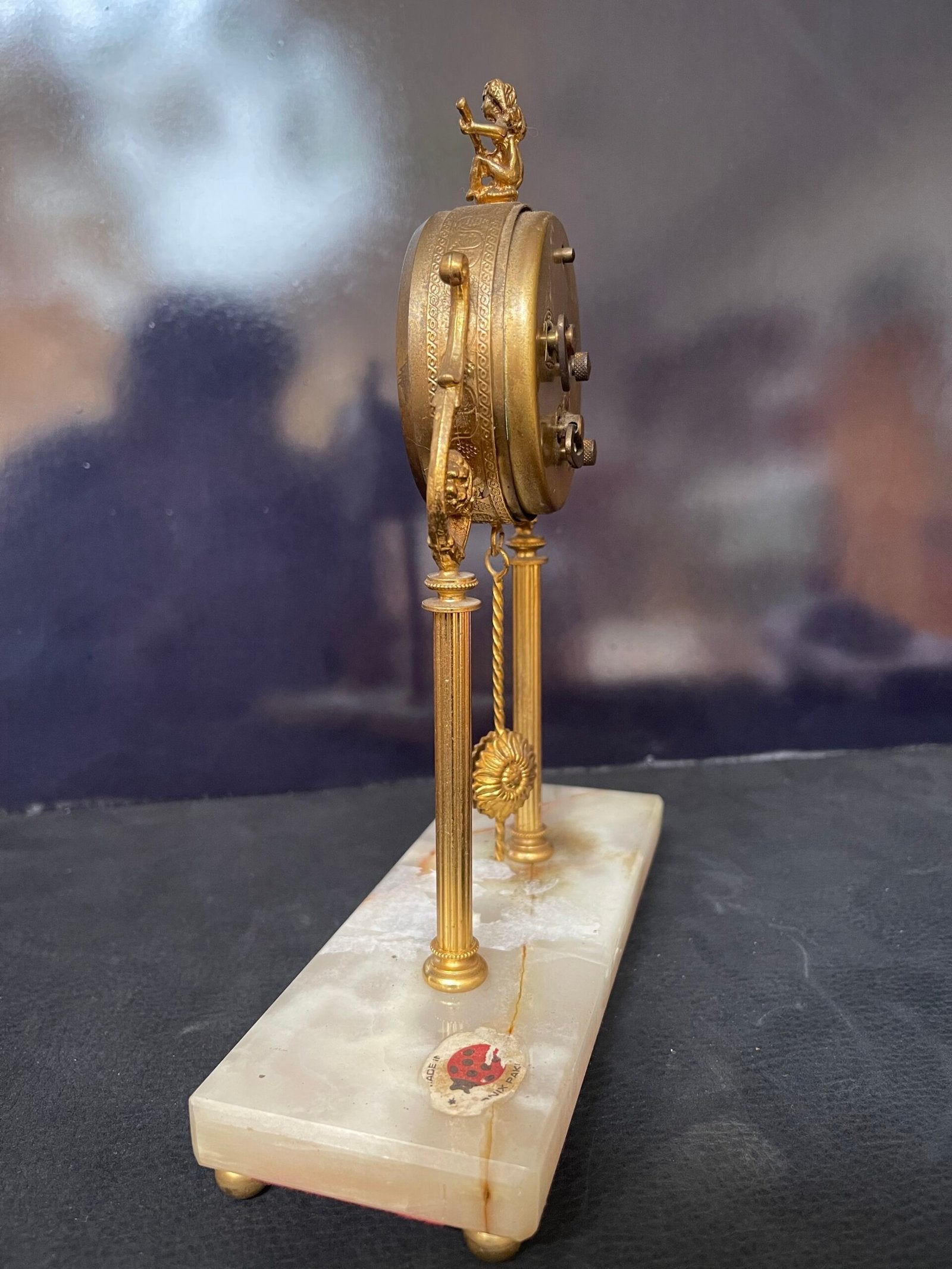 Orologio da tavolo “Ritz” con base in onice