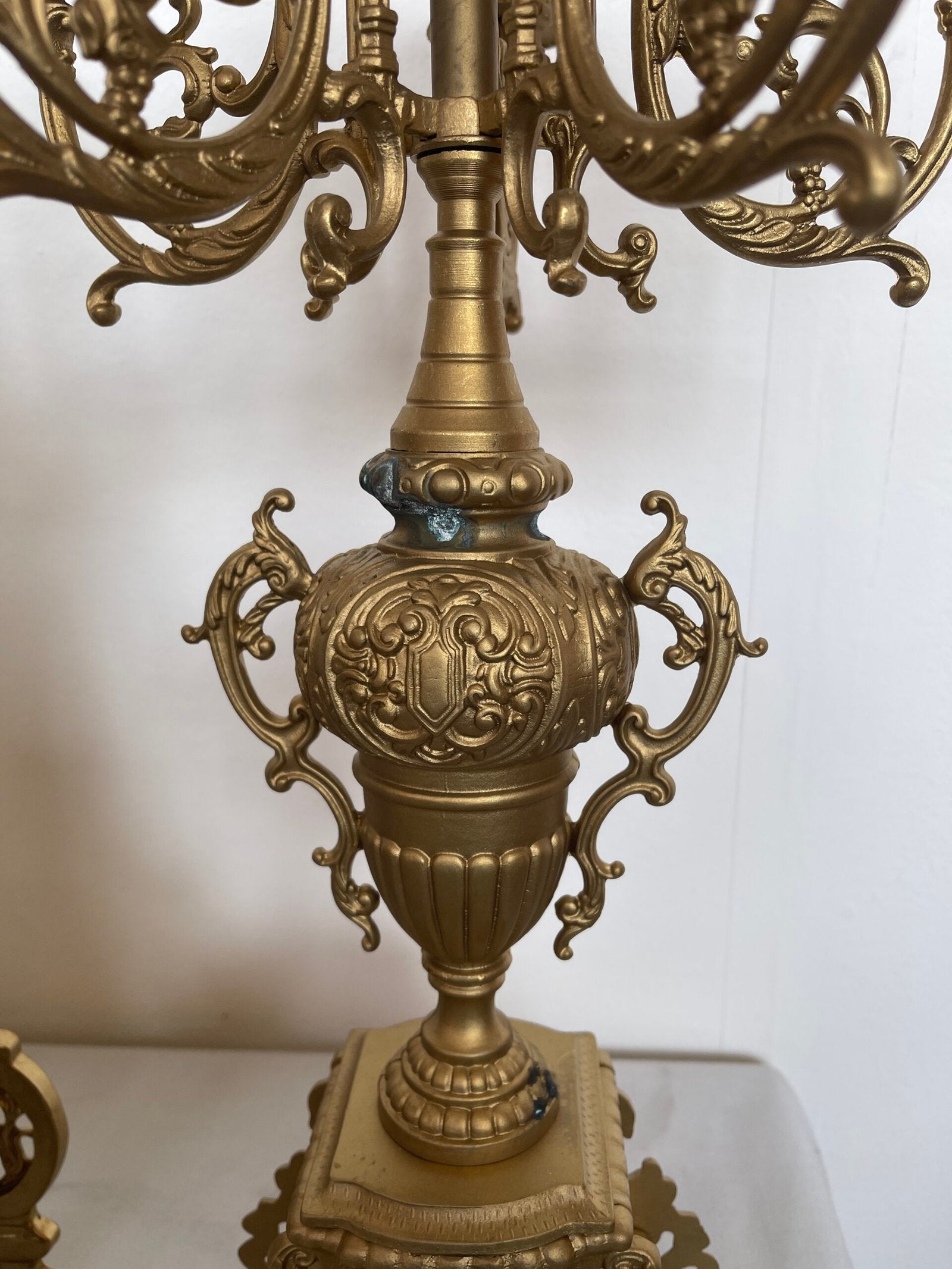 Set orologio da Caminetto con Candelabri - stile Barocco in Bronzo Dorato