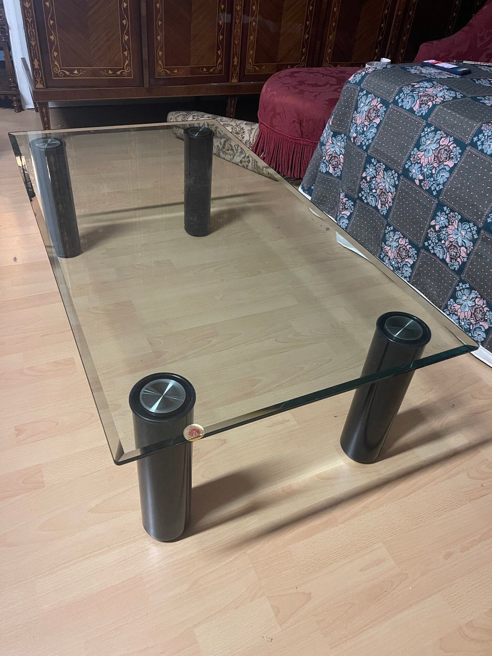 Tavolino da Salotto Moderno in Vetro Temperato e Metallo